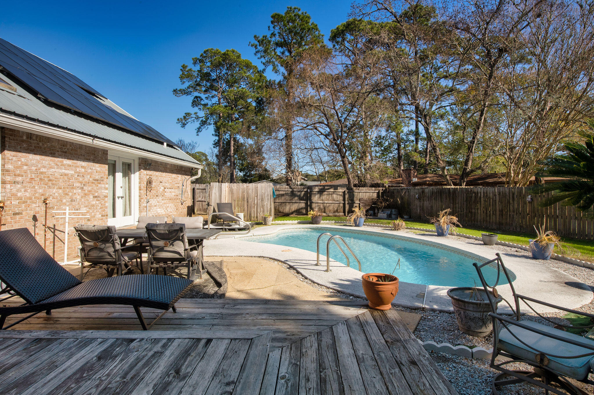 TANGLEWOOD S/D 2ND ADDN - Residential