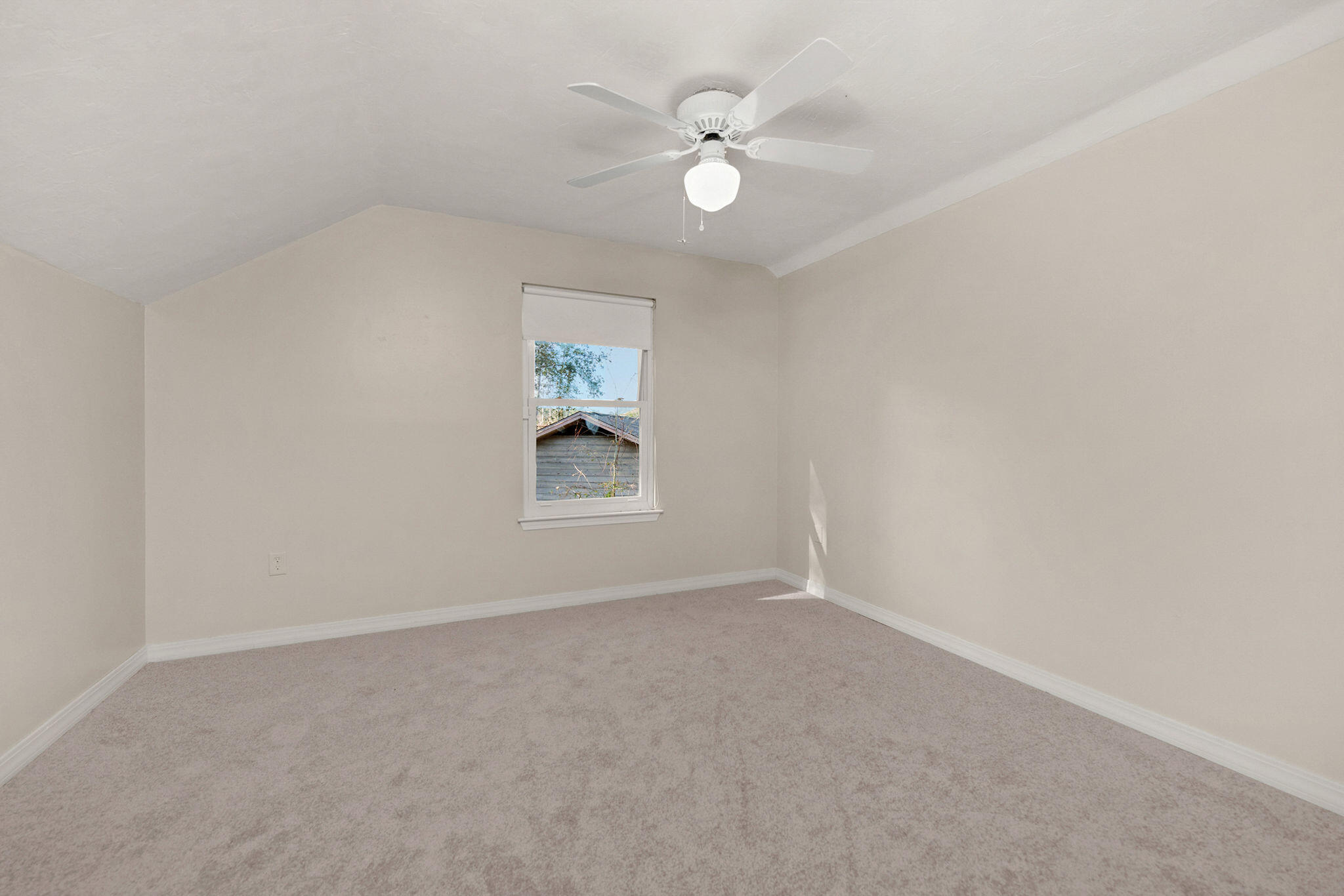 TANGLEWOOD S/D 2ND ADDN - Residential