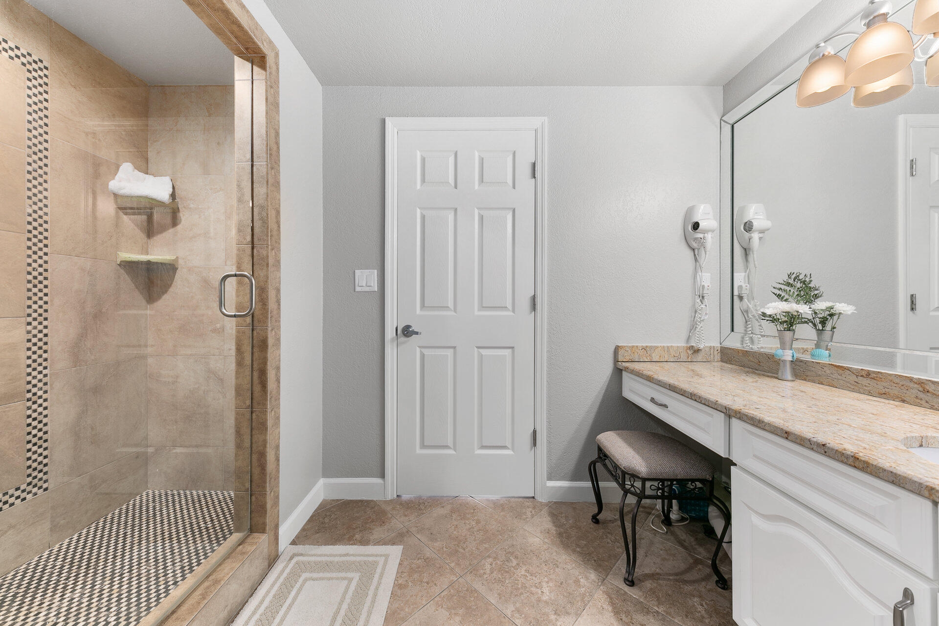 SUMMERCHASE CONDO Inn at Crystal Beach - Residential