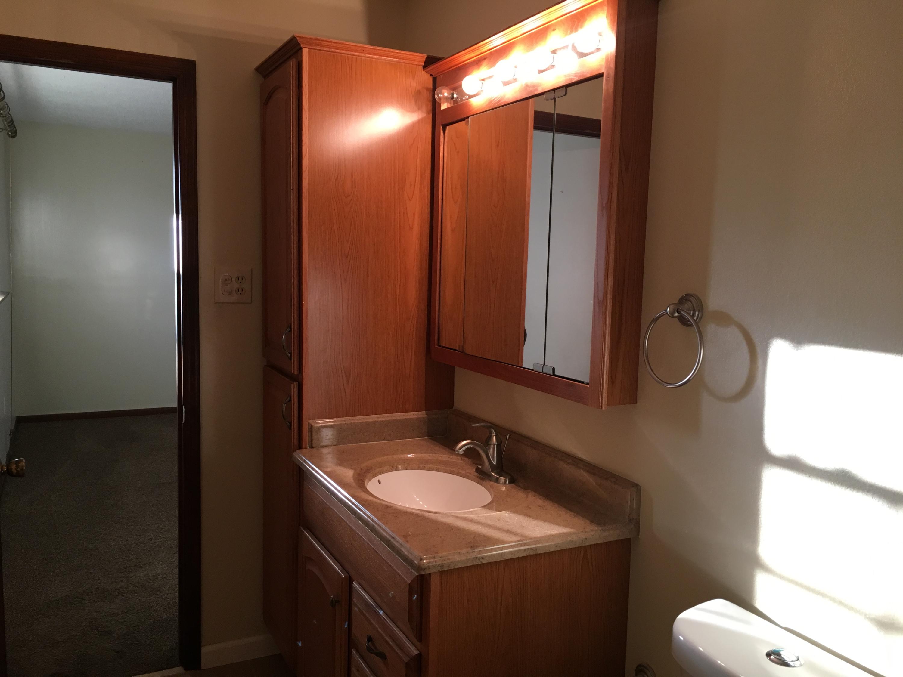 SPRING LAKE #2 - Residential Lease