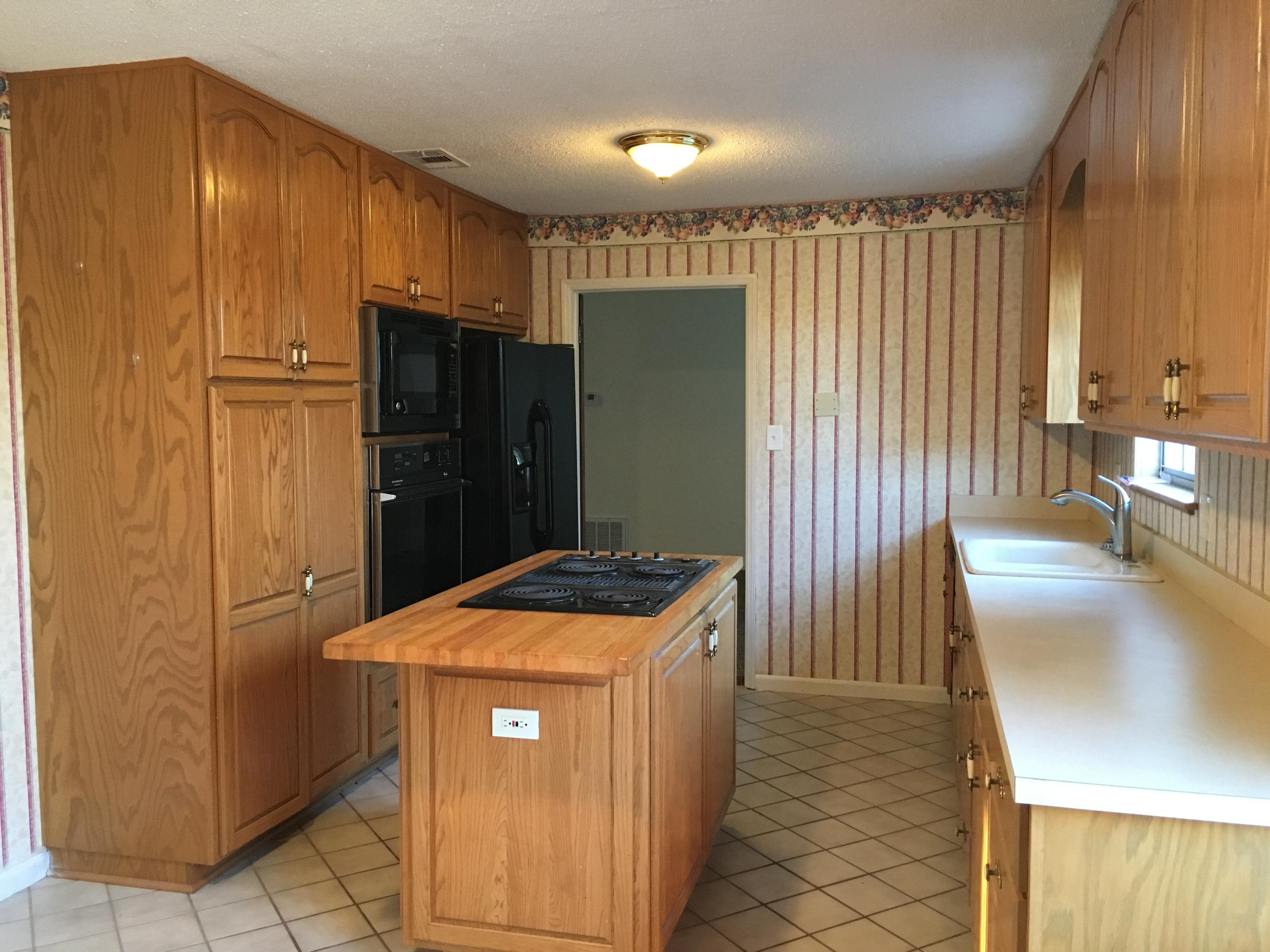 SPRING LAKE #2 - Residential Lease