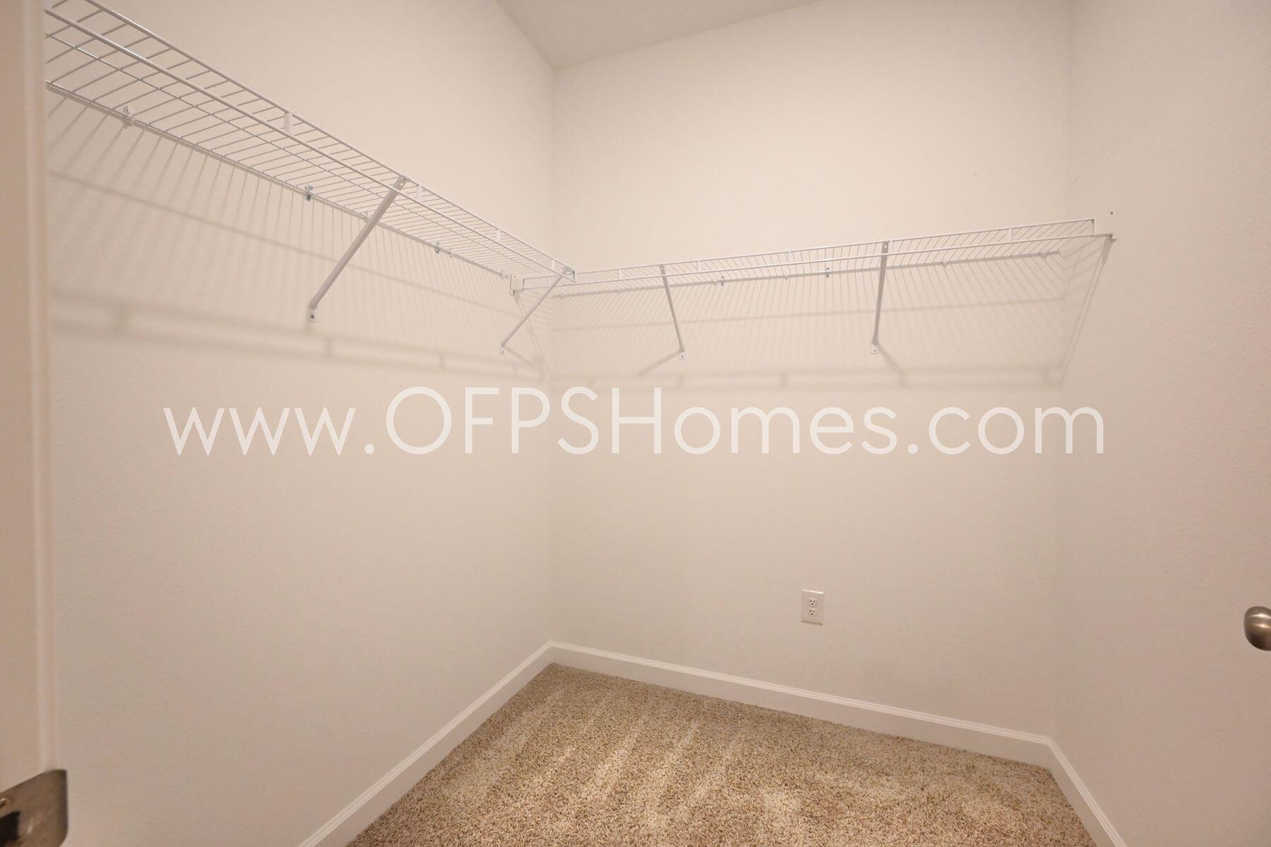 QUIET OAKS S/D - Residential Lease