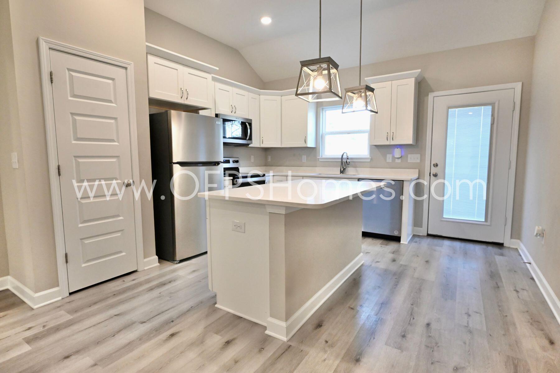 QUIET OAKS S/D - Residential Lease