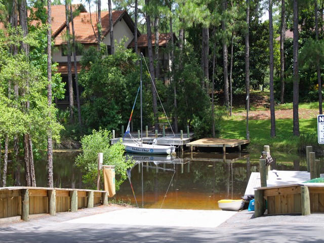 EASTERN LAKE ESTATES - Residential