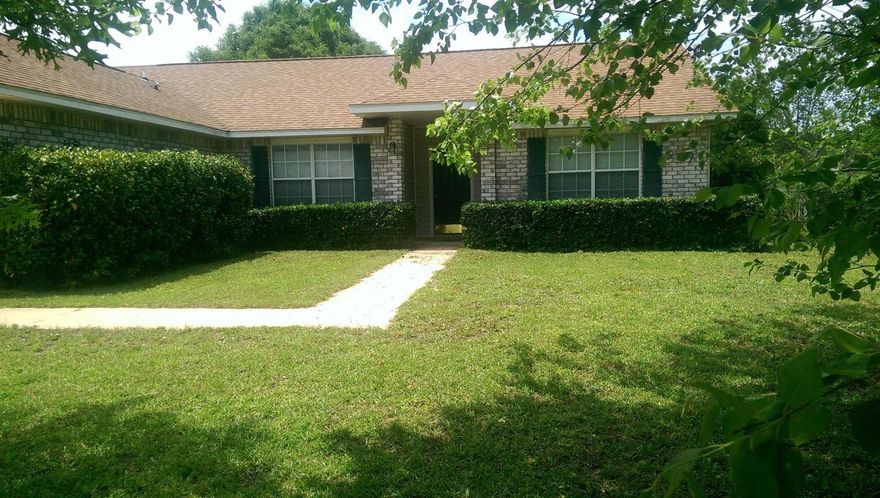 Motivated Sellers! Make Offer! New Paint and Flooring coming!!! Charming home conveniently located in the south end of Crestview for an easy commute. There is a nice flow to this home with a large kitchen, split floor plan and an open living area with vaulted ceilings that includes a formal dining space that can be converted to an office, game room or sitting area. The master bath has two walk in closets, double vanity and garden tub! Large flat yard!! All appliances stay including the side by side refrigerator and washer and dryer! Enjoy the large fenced backyard. Do you need help with closing costs? Interested in a home warranty? We can do that both! Come see this home soon, it will not last long.