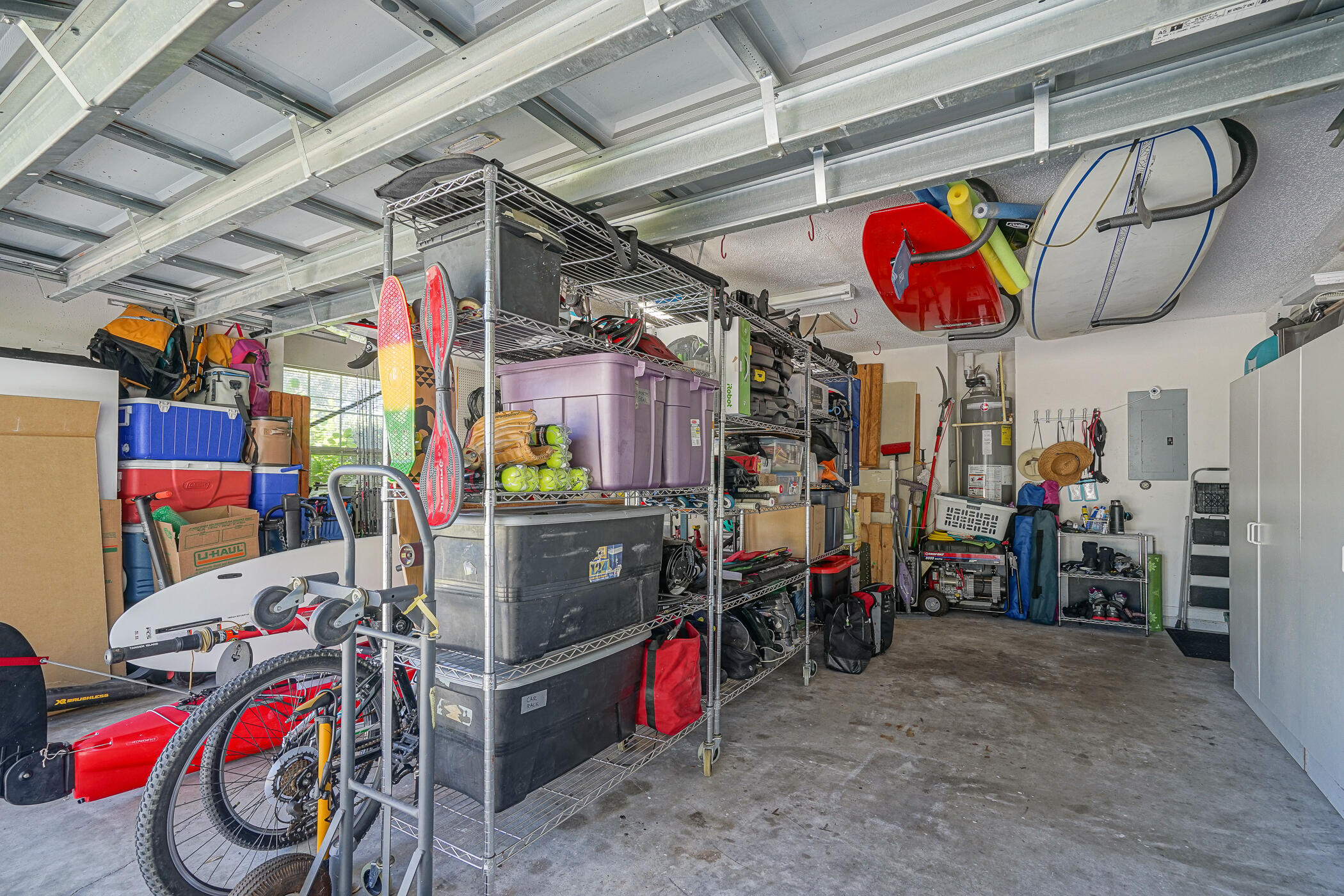 LAKE POINTE - Residential