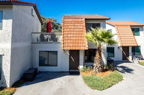 A home in Santa Rosa Beach