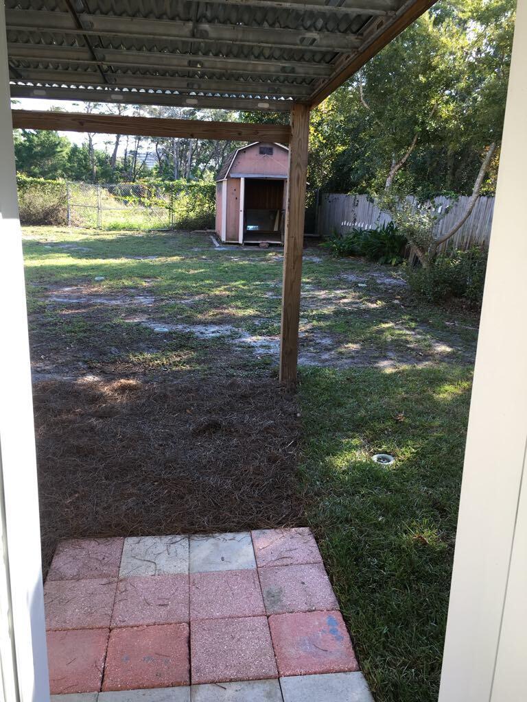 QUIET WOOD 1ST ADD LOT 21 - Residential Lease