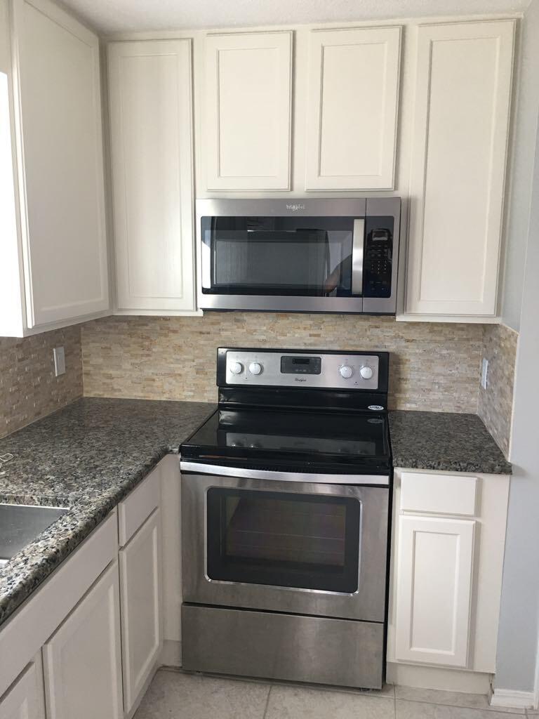 QUIET WOOD 1ST ADD LOT 21 - Residential Lease