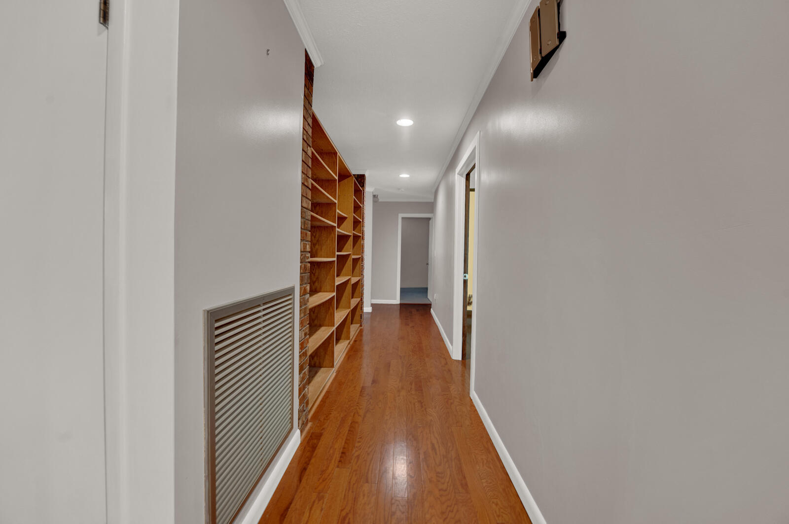 NO RECORDED SUBDIVISION - Residential