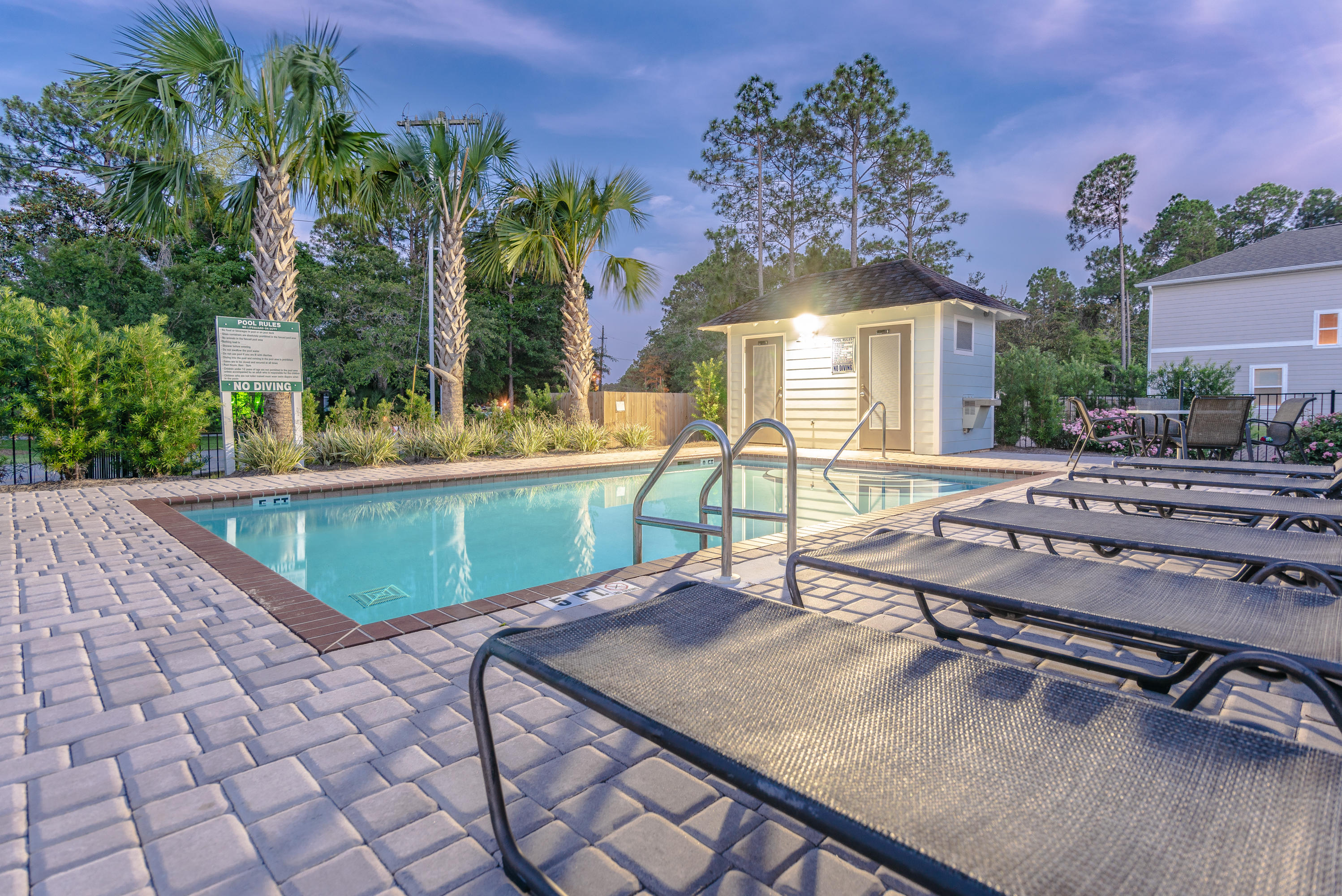 TRANQUILITY BY THE BAY - Residential