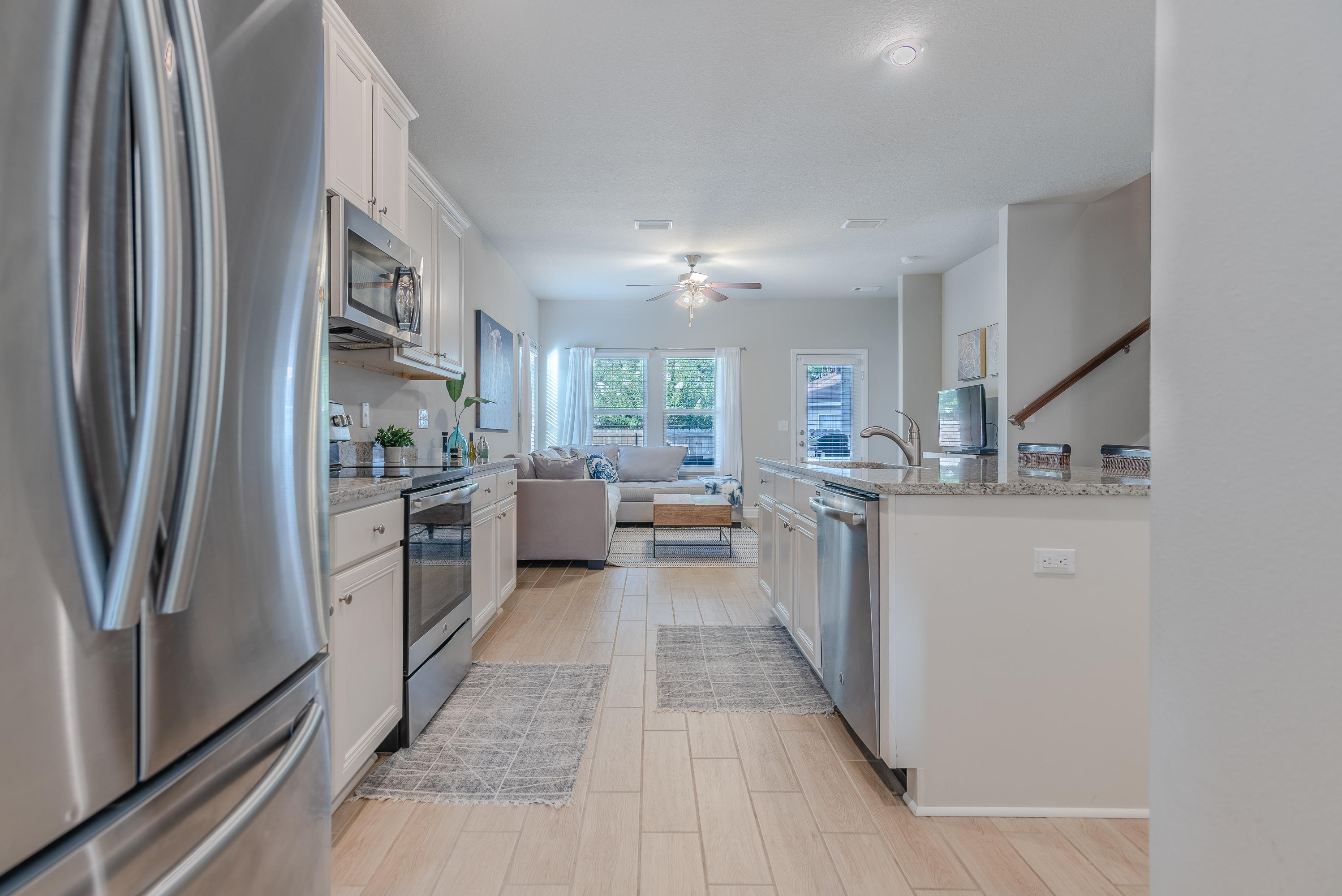 TRANQUILITY BY THE BAY - Residential