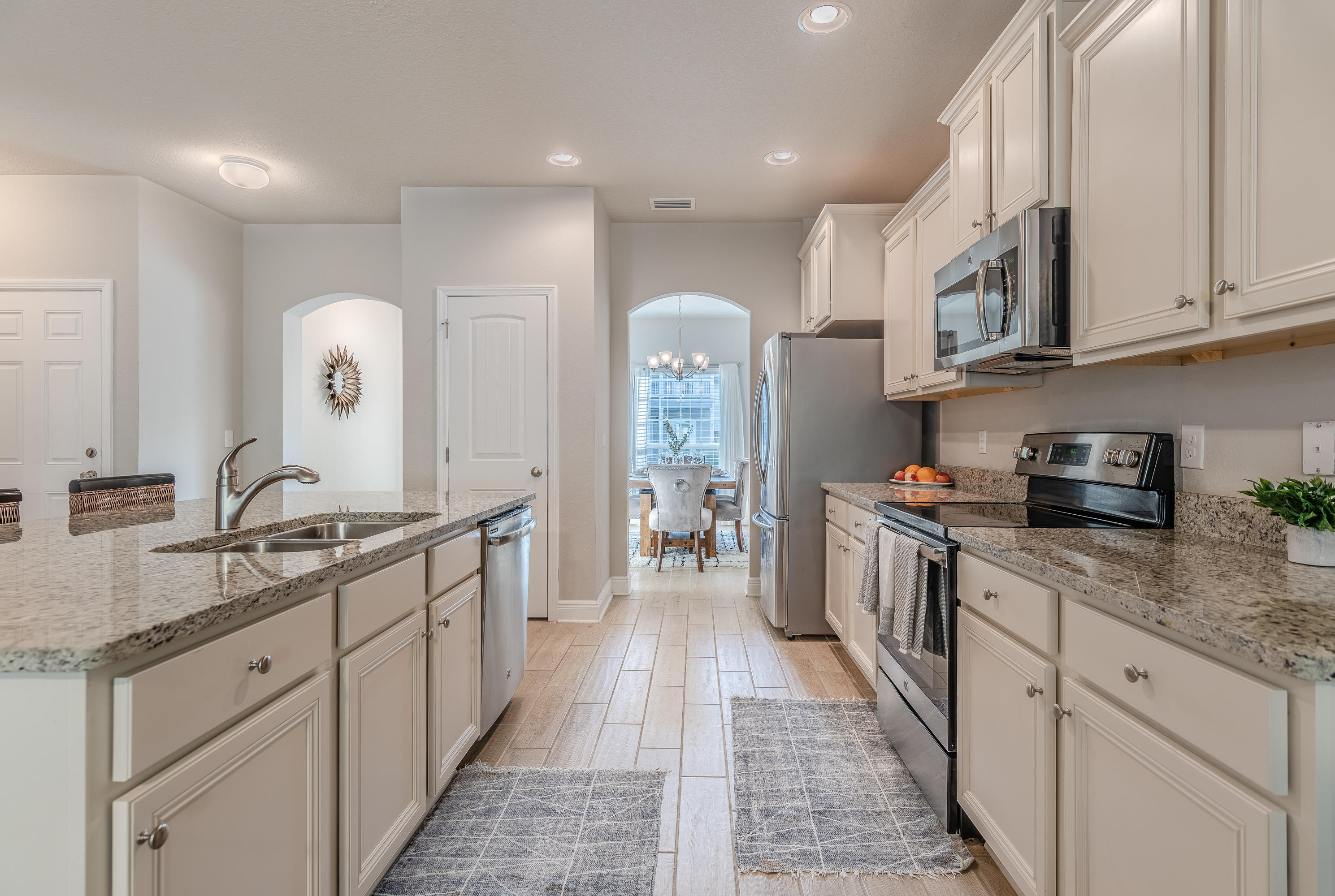 TRANQUILITY BY THE BAY - Residential