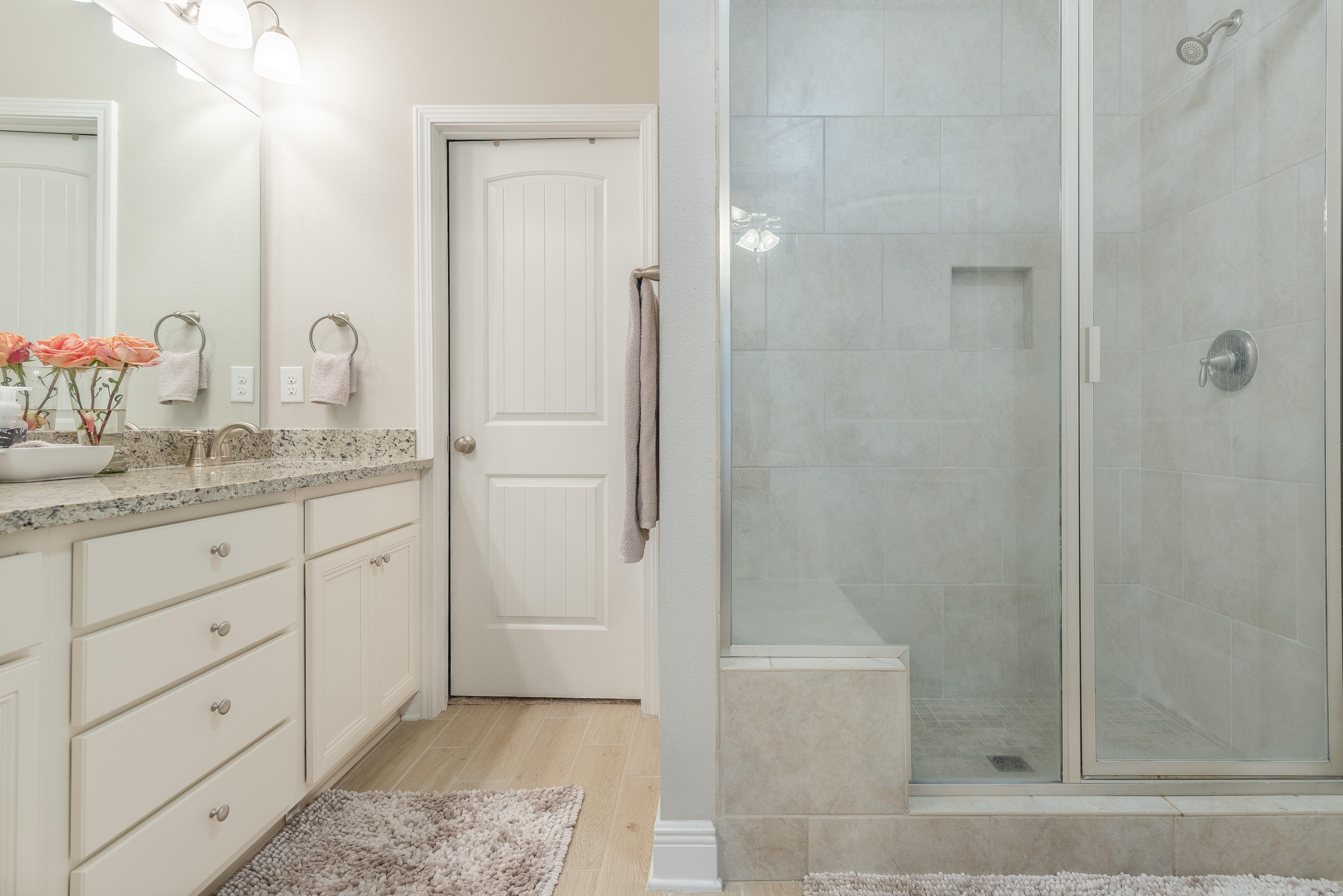 TRANQUILITY BY THE BAY - Residential