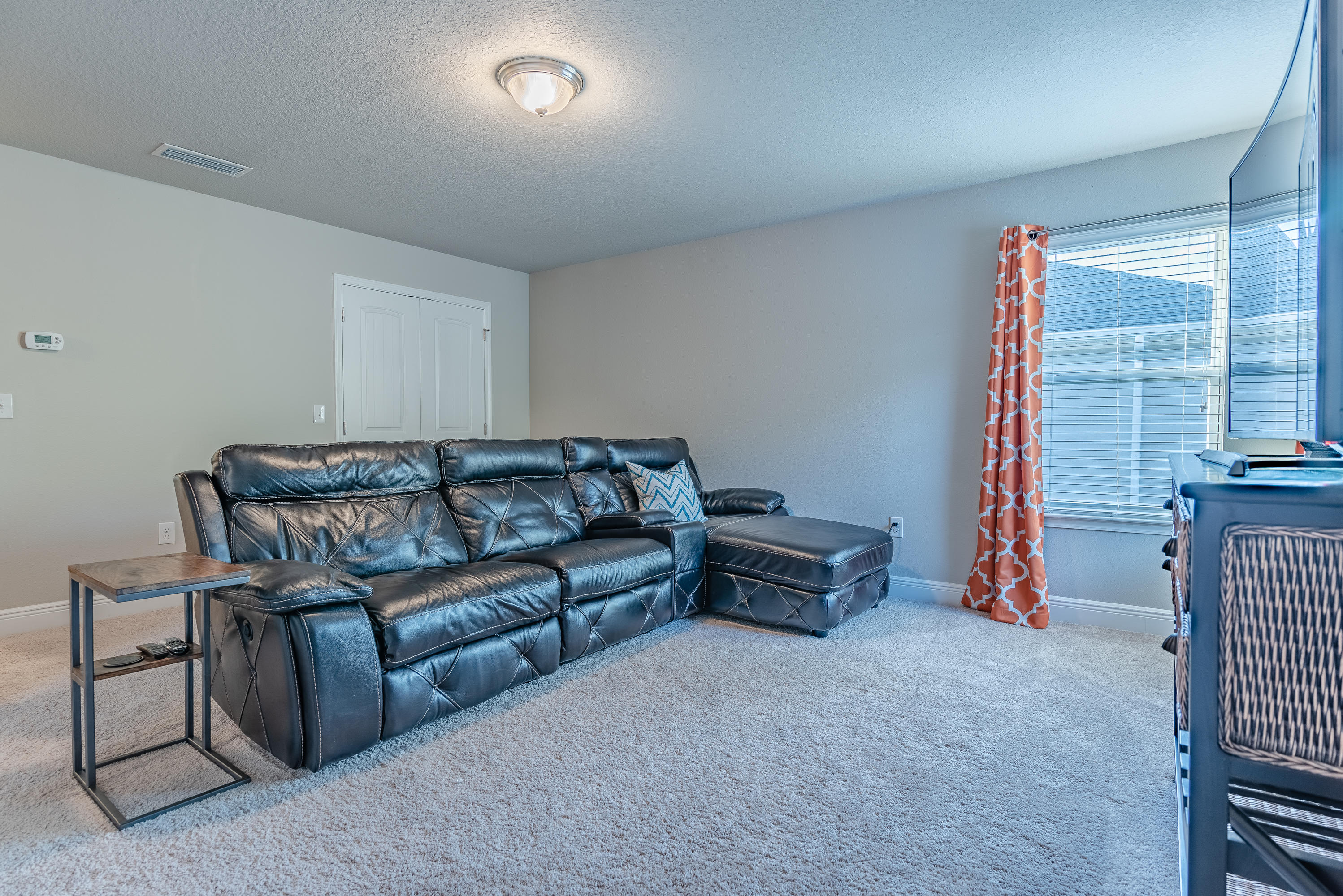 TRANQUILITY BY THE BAY - Residential