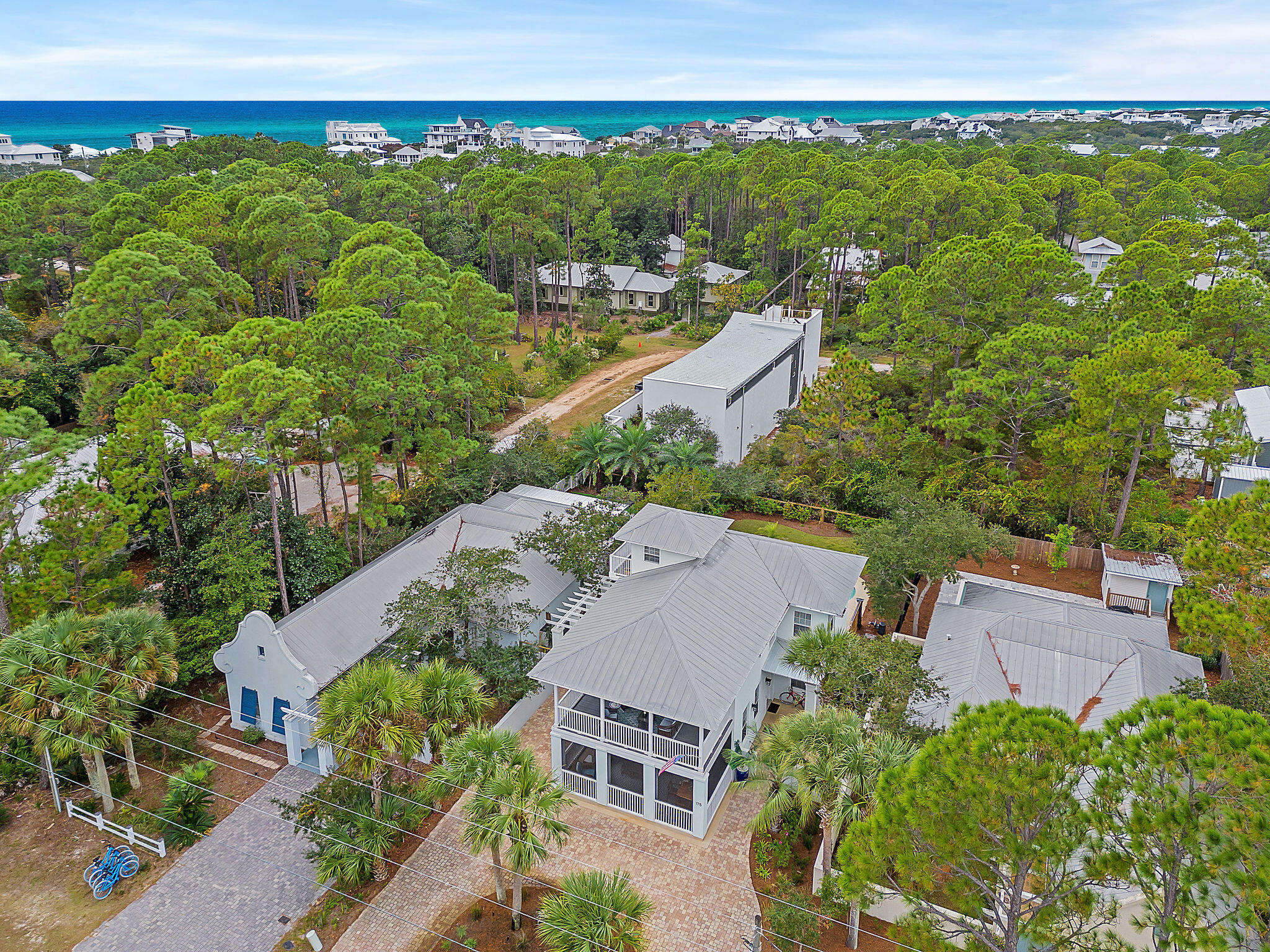 GULF SHORE MANOR - Residential