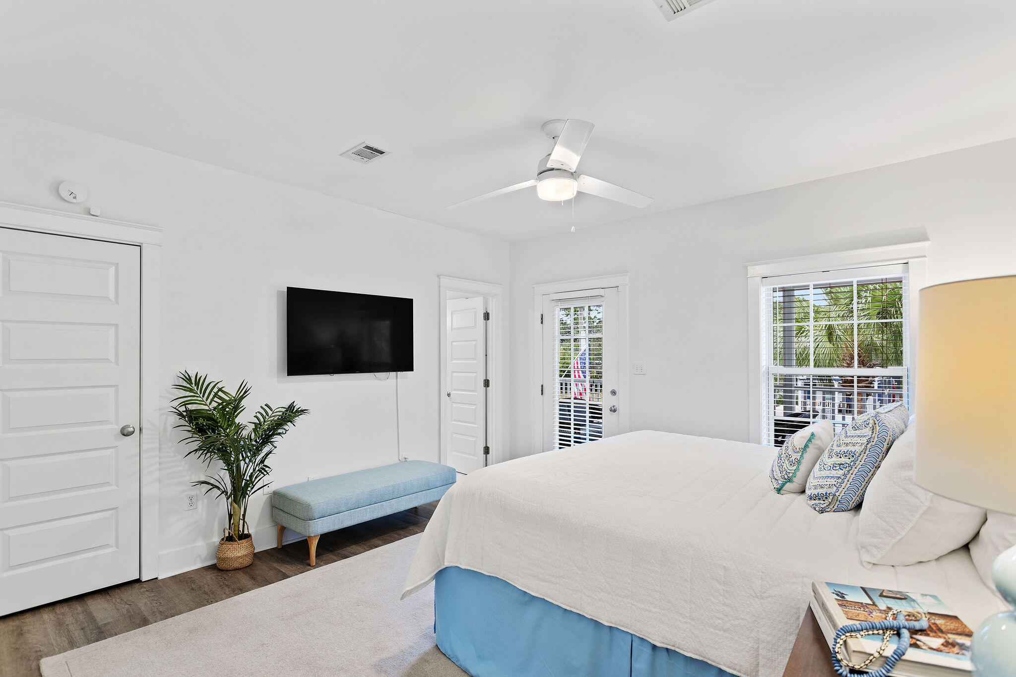 GULF SHORE MANOR - Residential