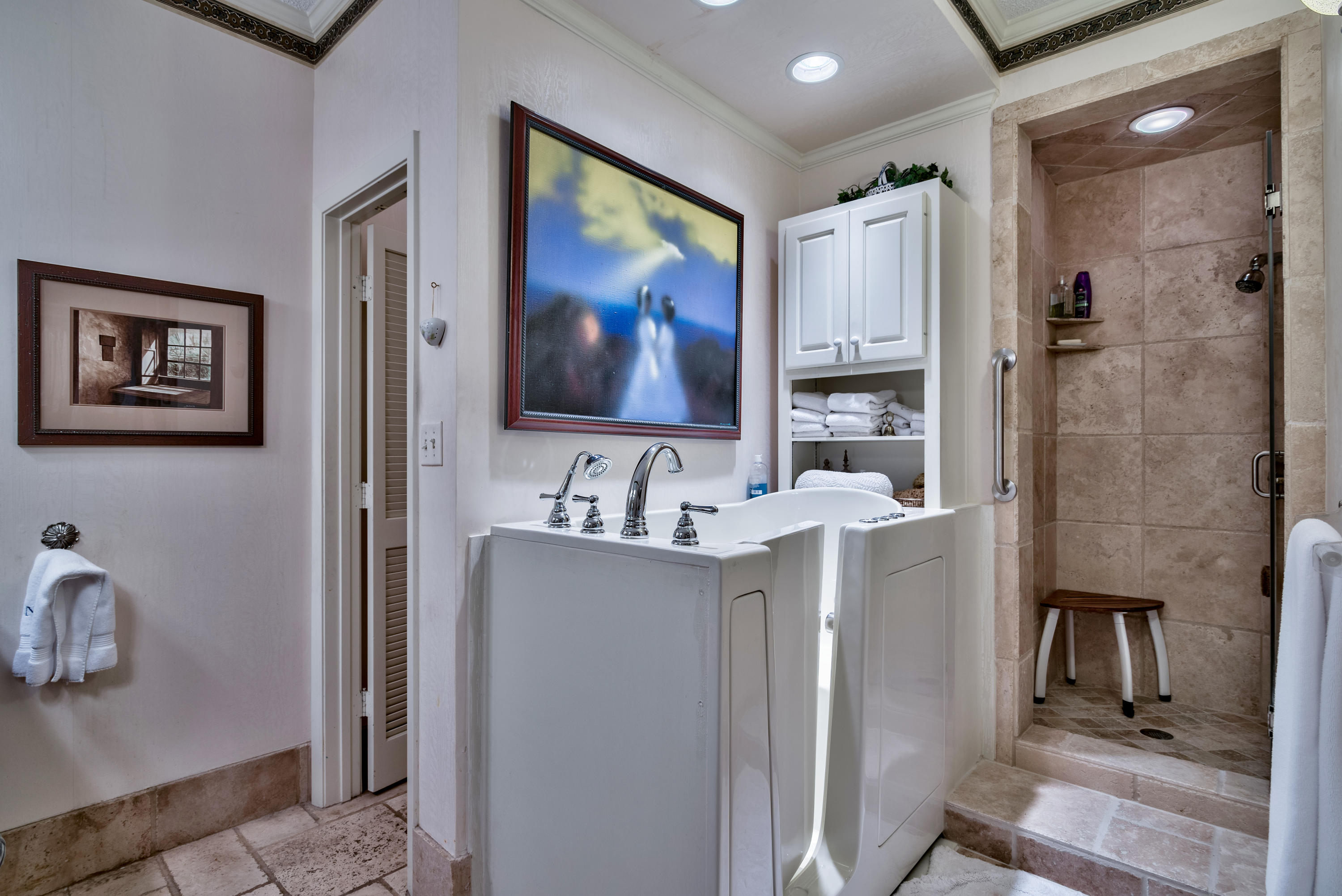 TIDES OF DESTIN - Residential