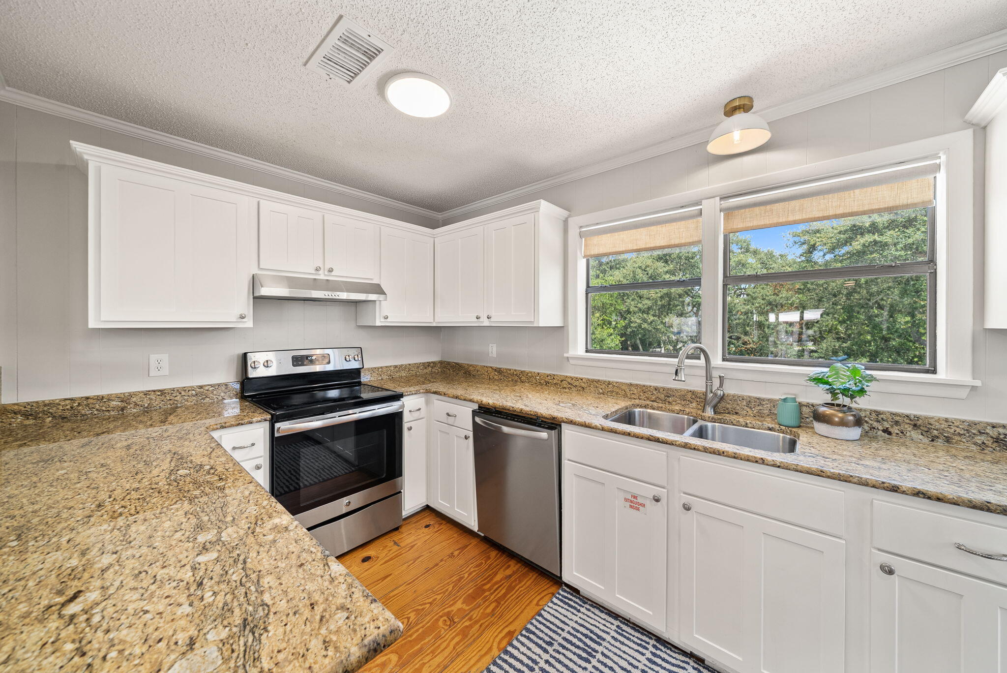 GULF LAKE BEACHES ESTATES - Residential