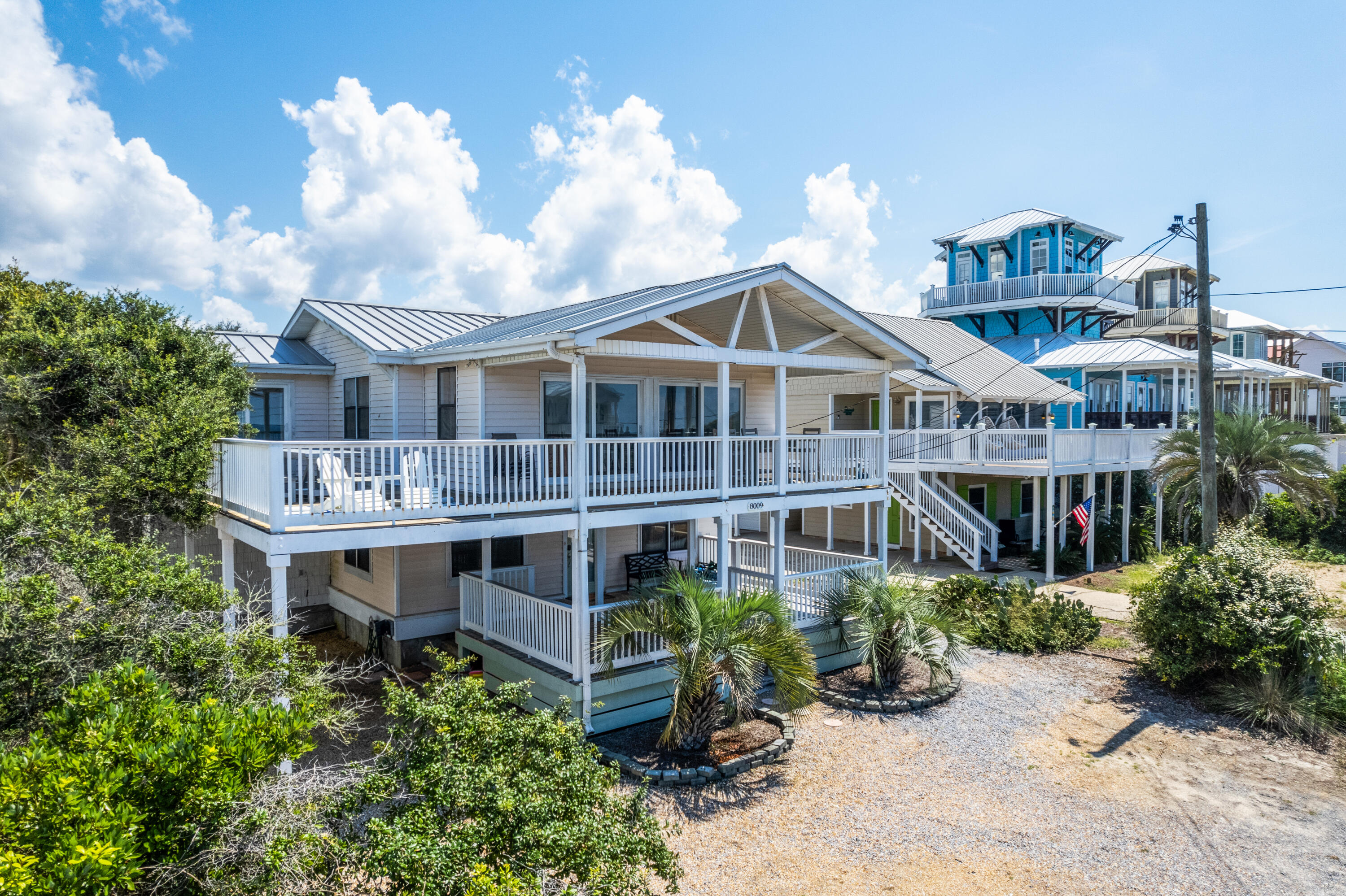 8009 E County Highway 30A