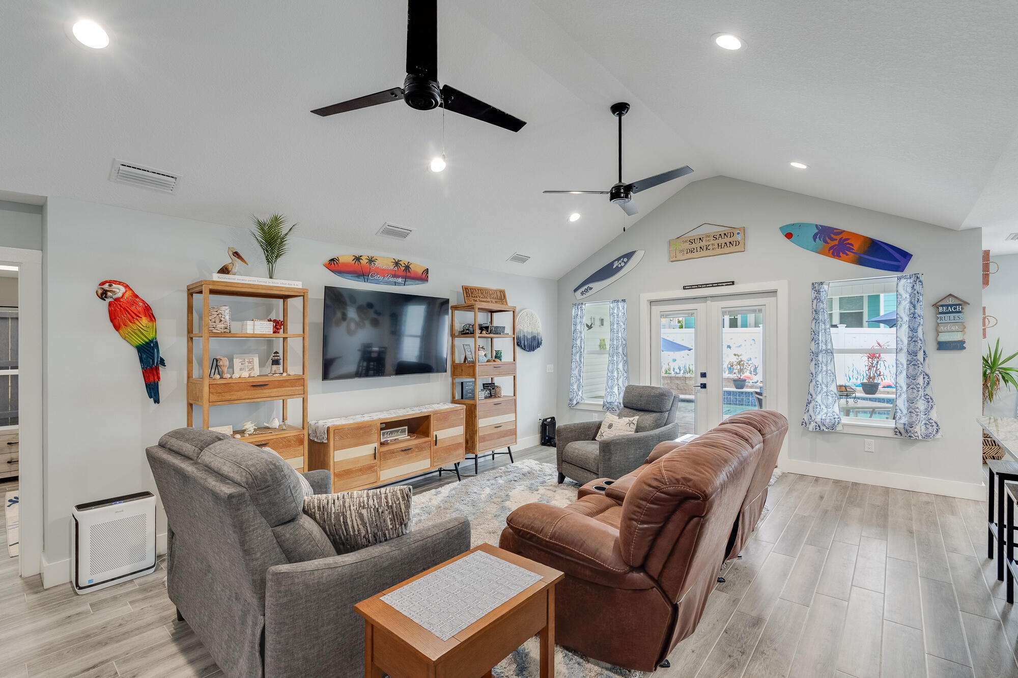 NO RECORDED SUBDIVISION - Residential