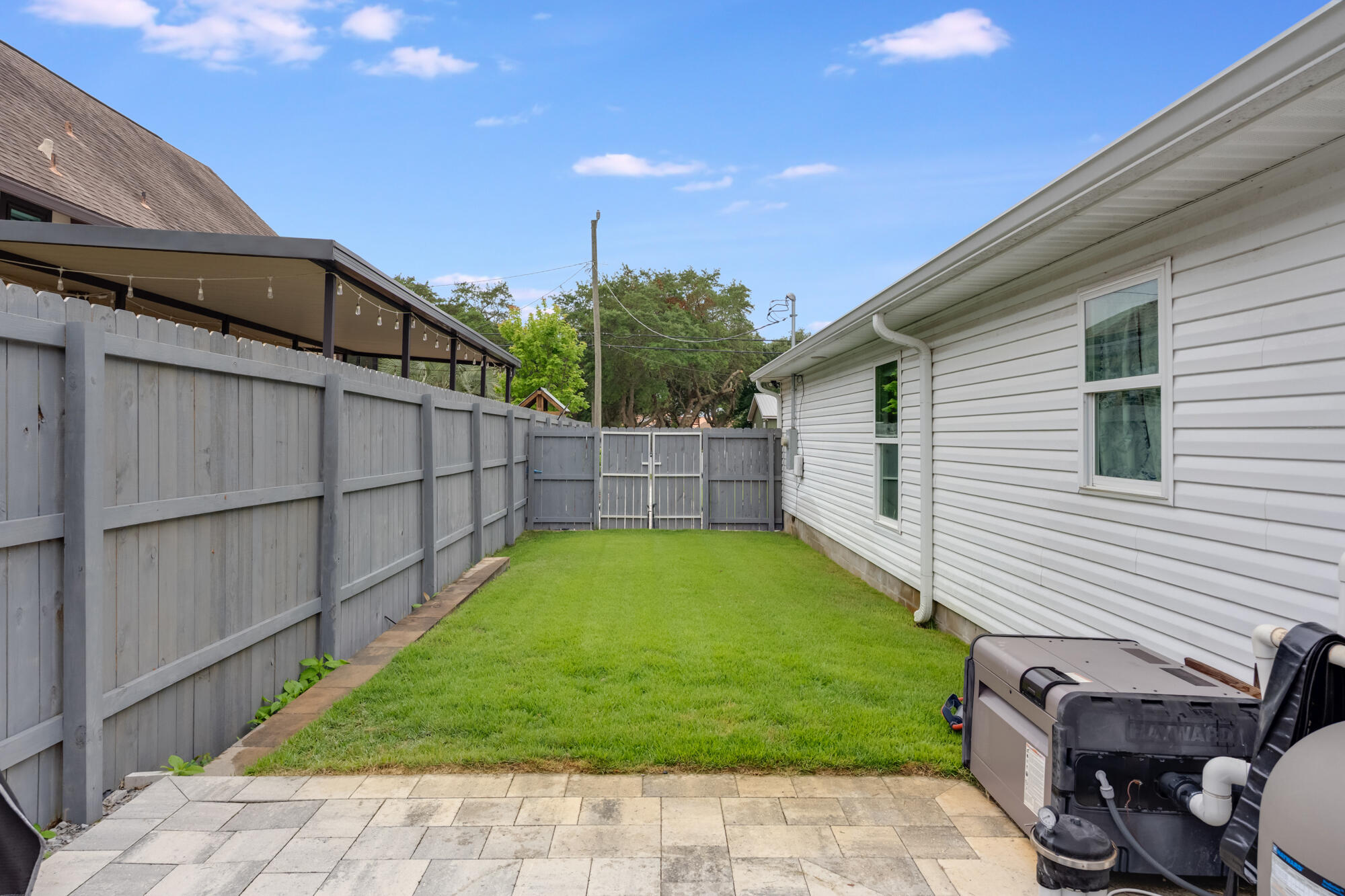 NO RECORDED SUBDIVISION - Residential