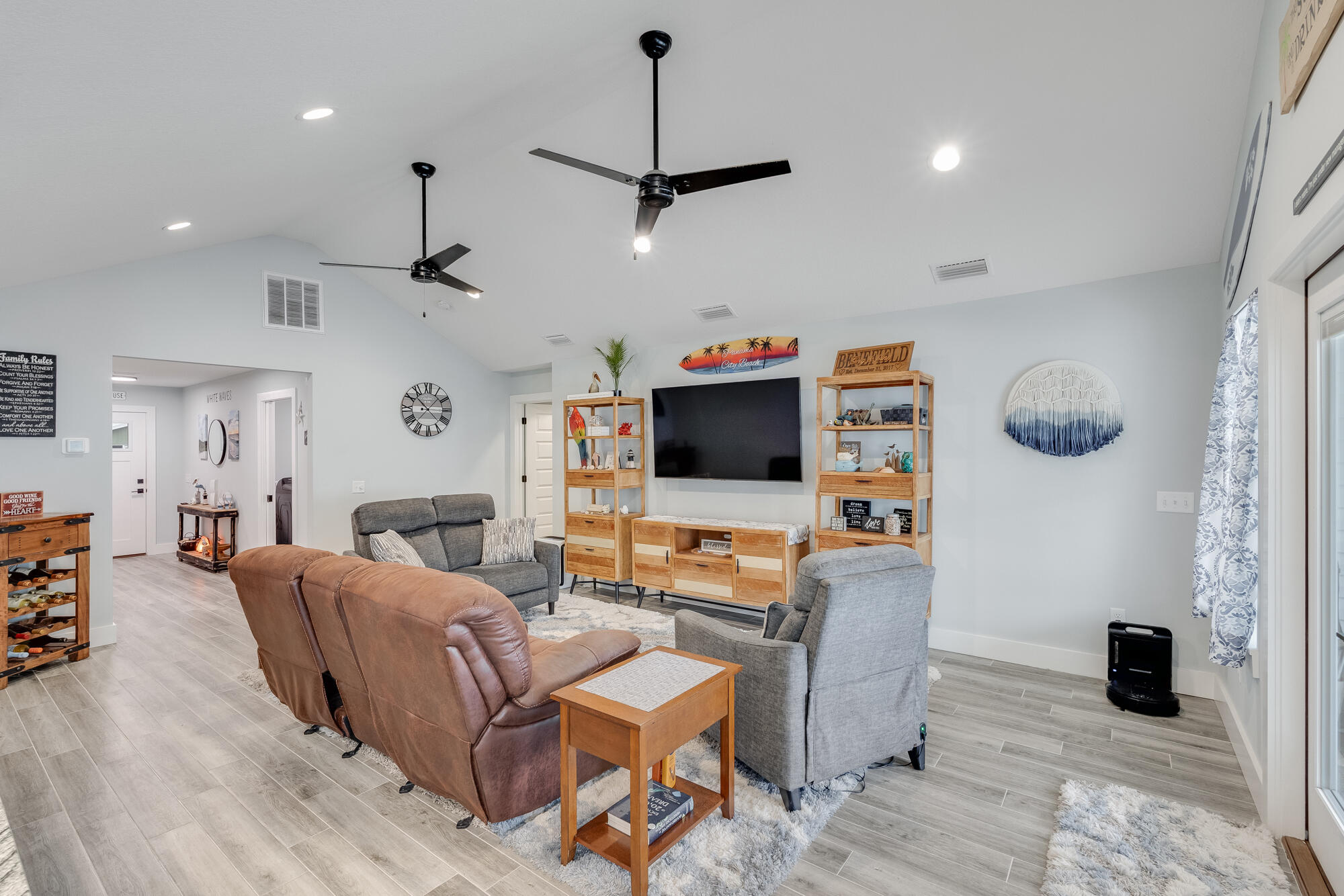 NO RECORDED SUBDIVISION - Residential