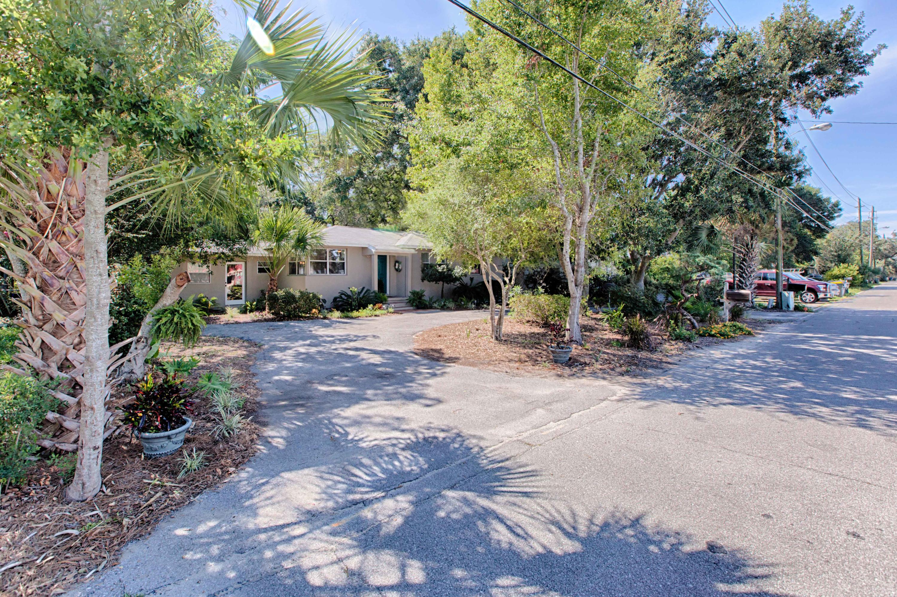 GARNIER BEACH - Residential