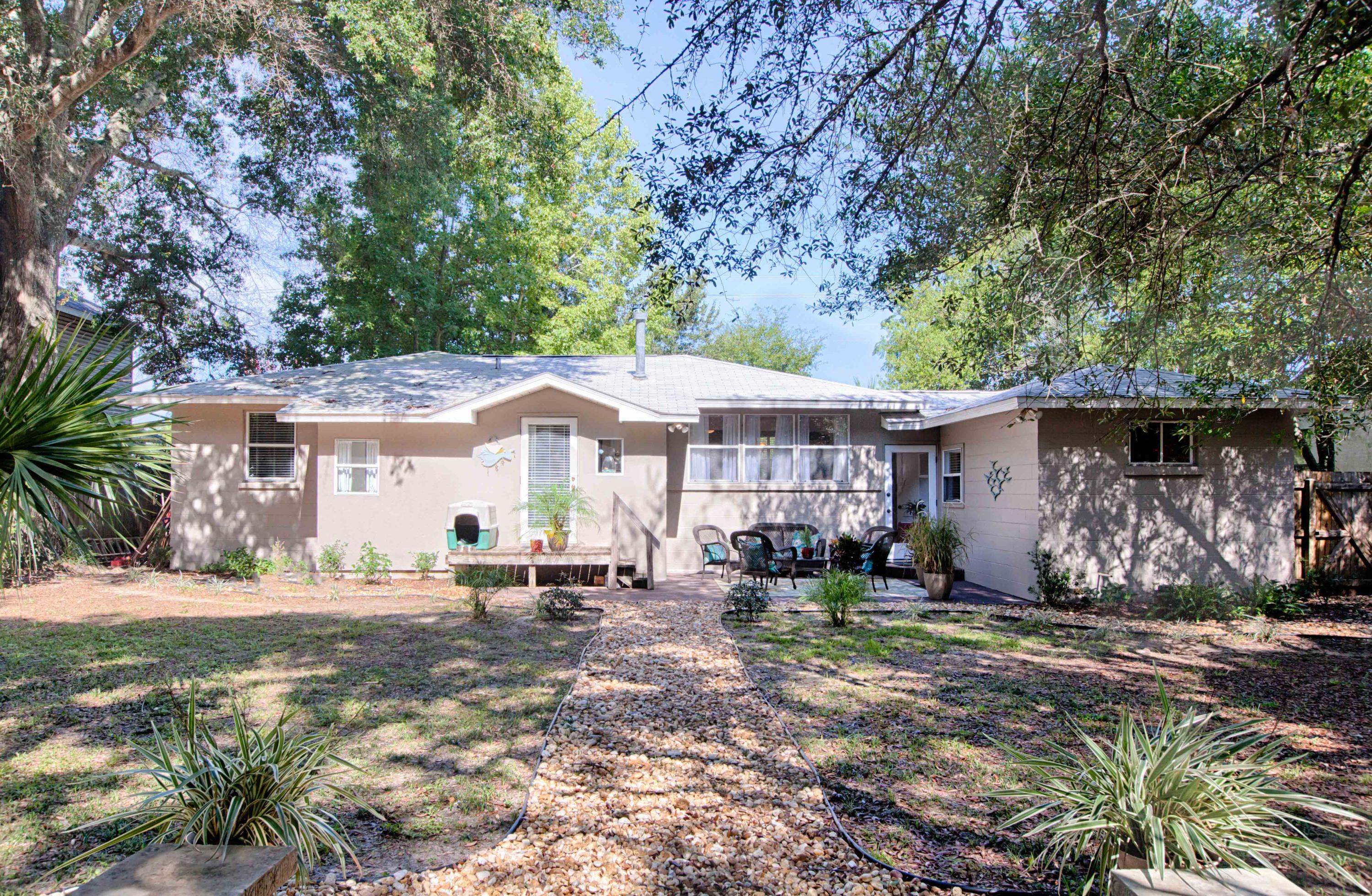 GARNIER BEACH - Residential