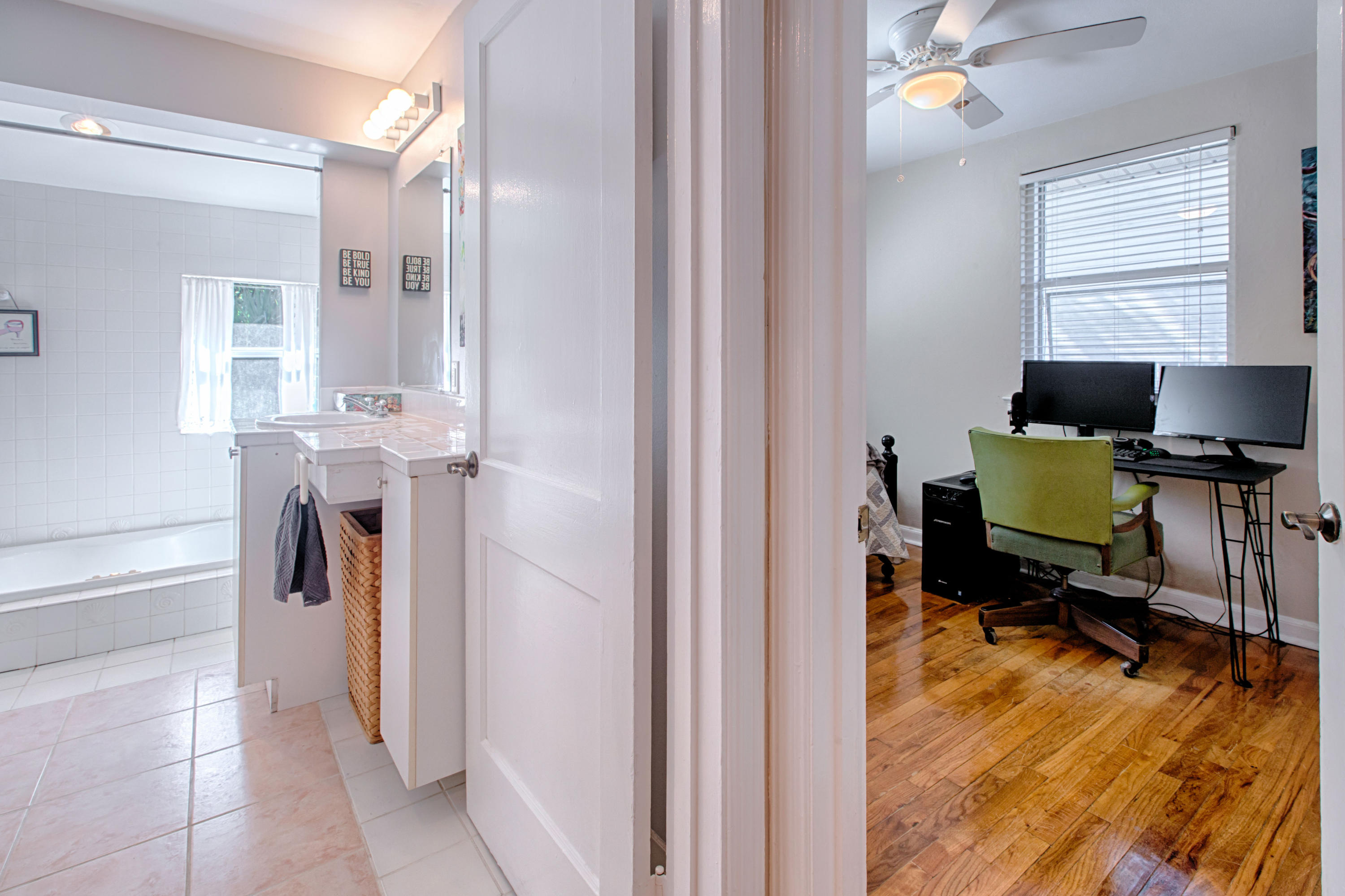 GARNIER BEACH - Residential