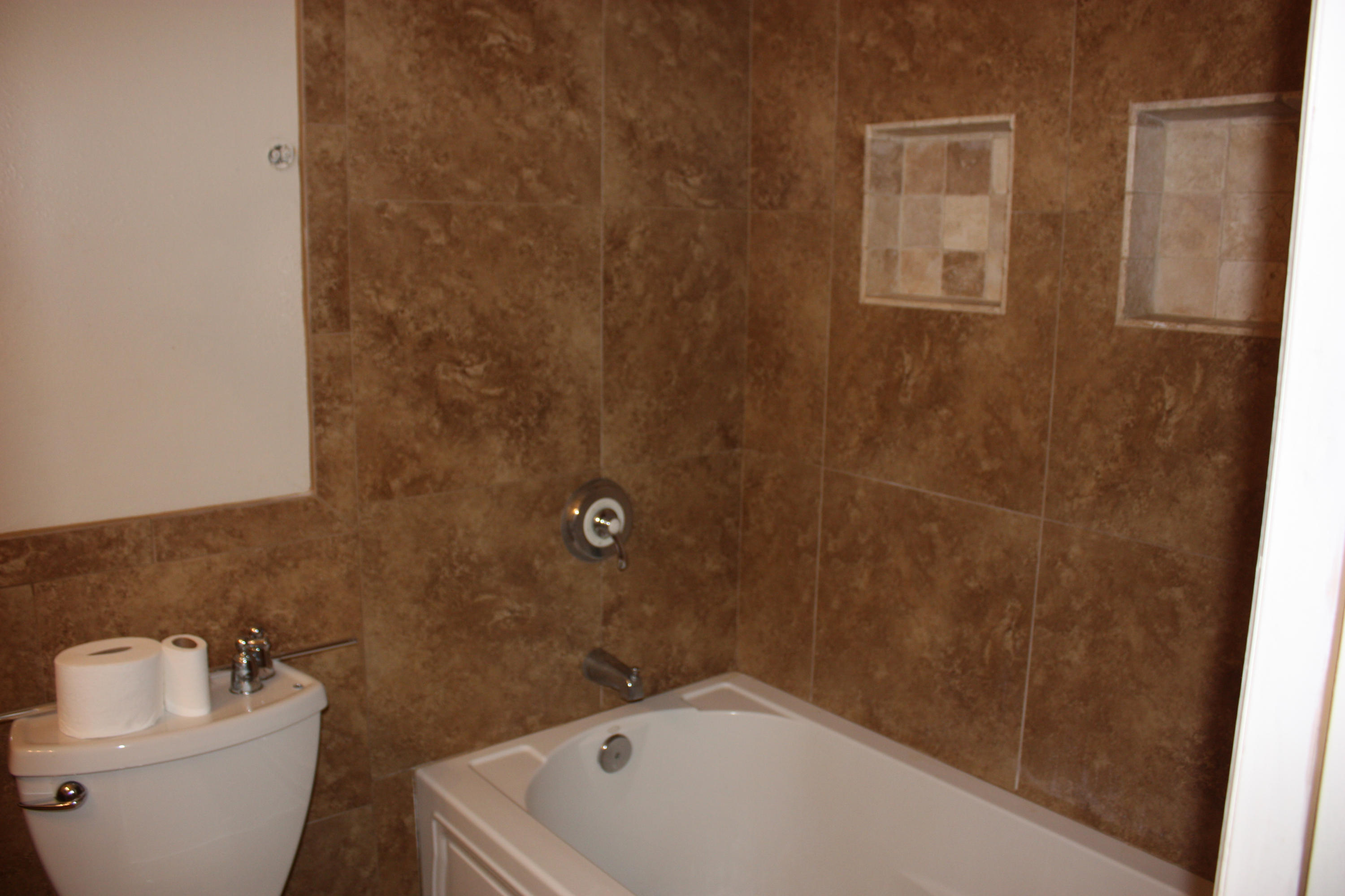 SPRING LAKE #2 - Residential