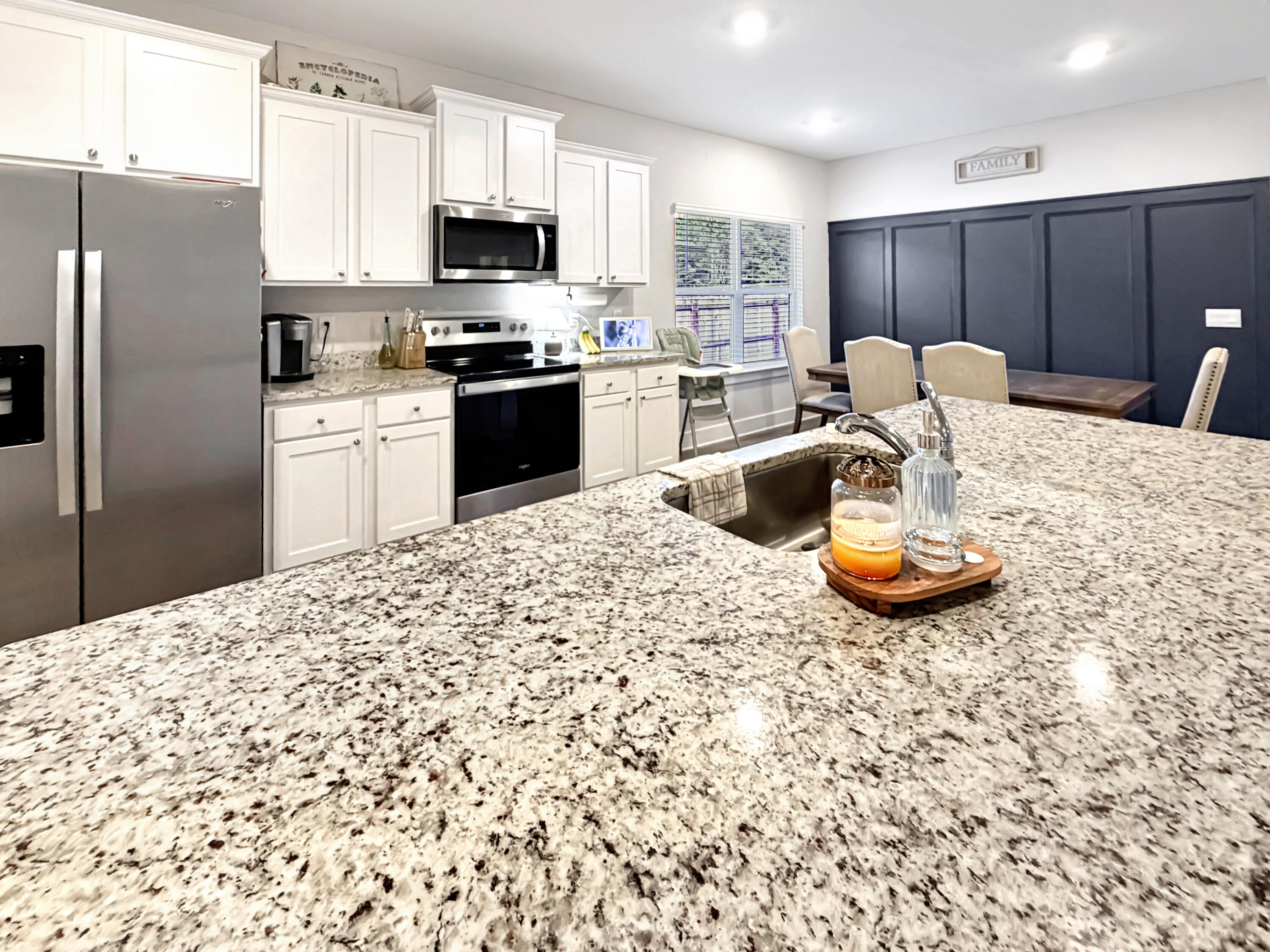 HILLWOOD ESTATES - Residential