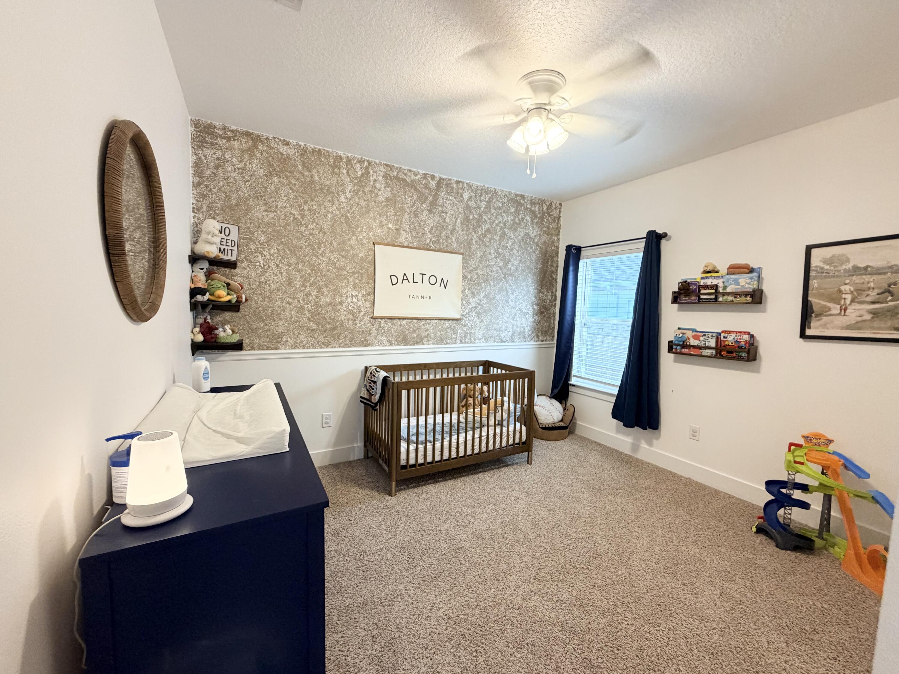 HILLWOOD ESTATES - Residential