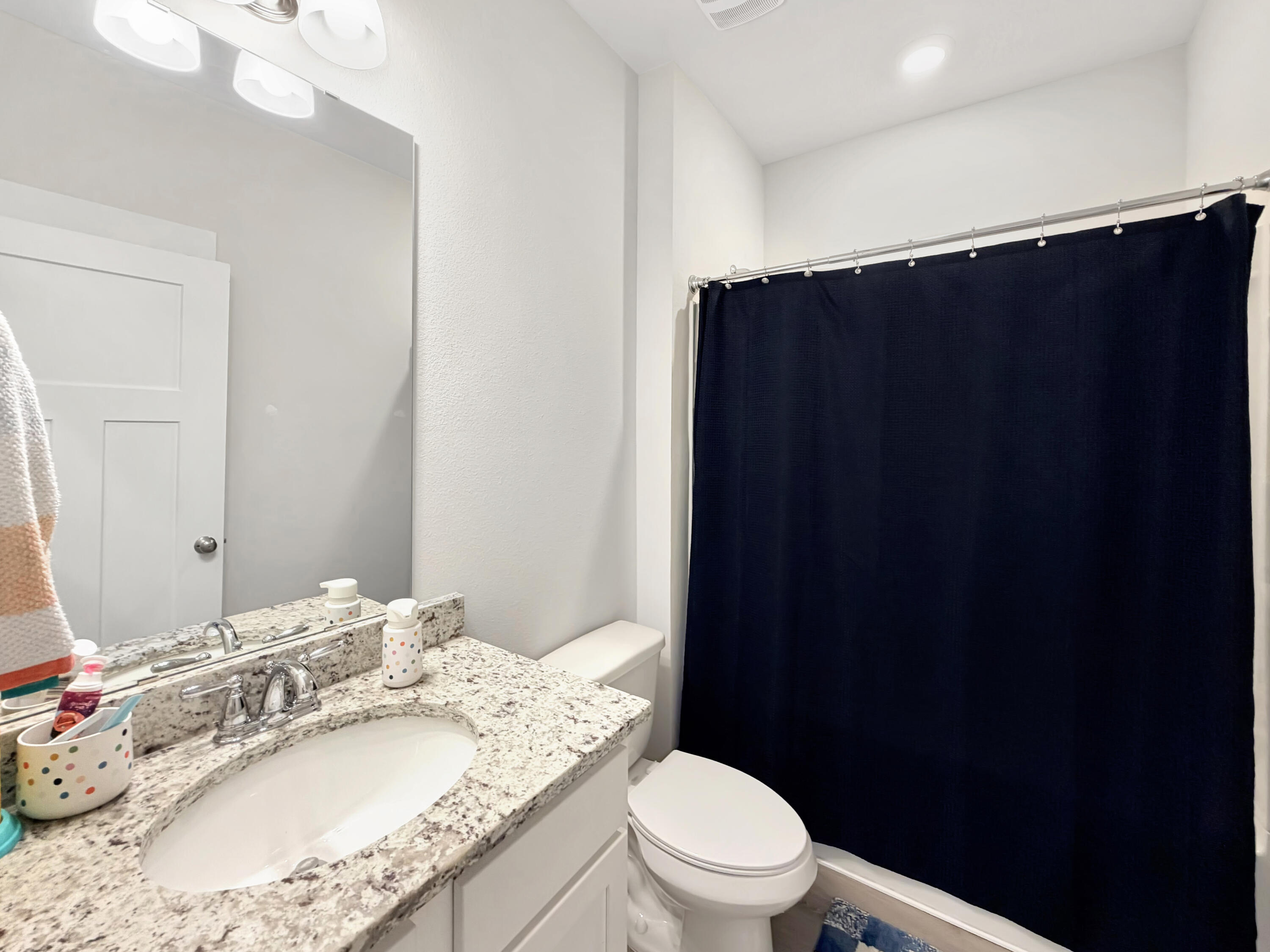 HILLWOOD ESTATES - Residential