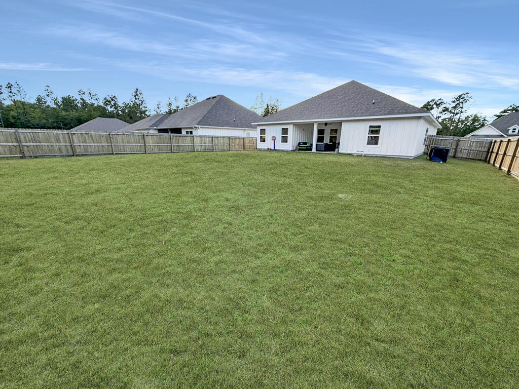 HILLWOOD ESTATES - Residential