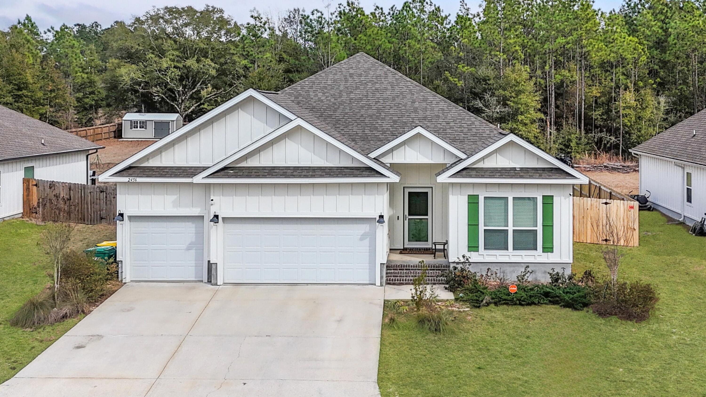 HILLWOOD ESTATES - Residential