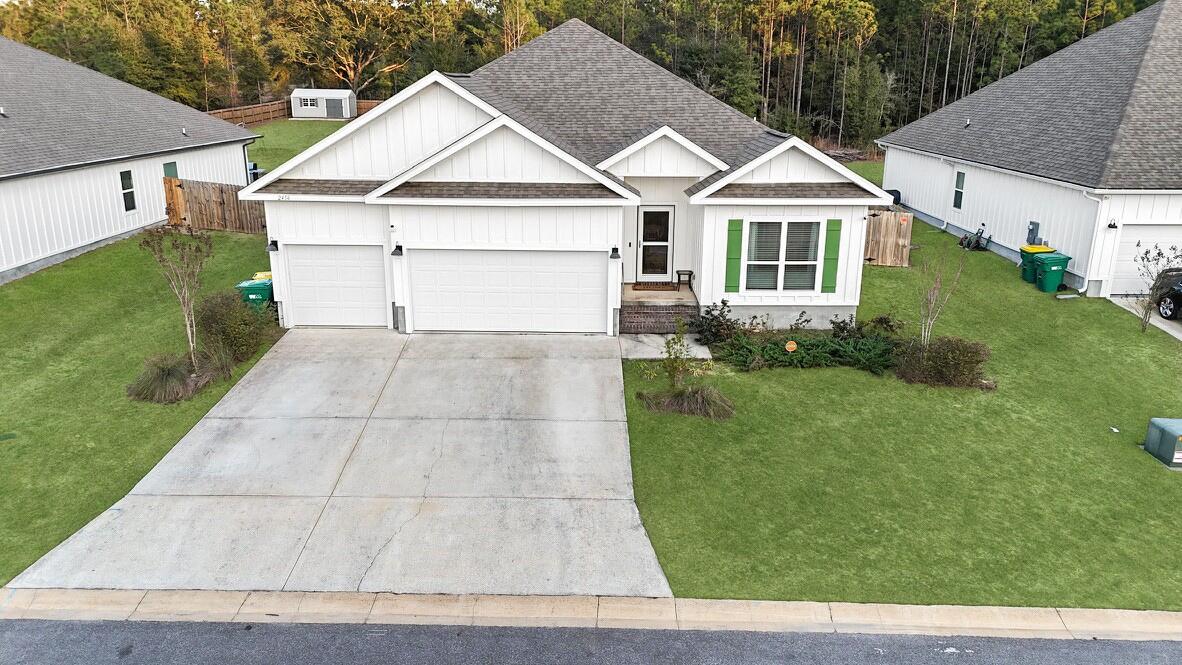 HILLWOOD ESTATES - Residential