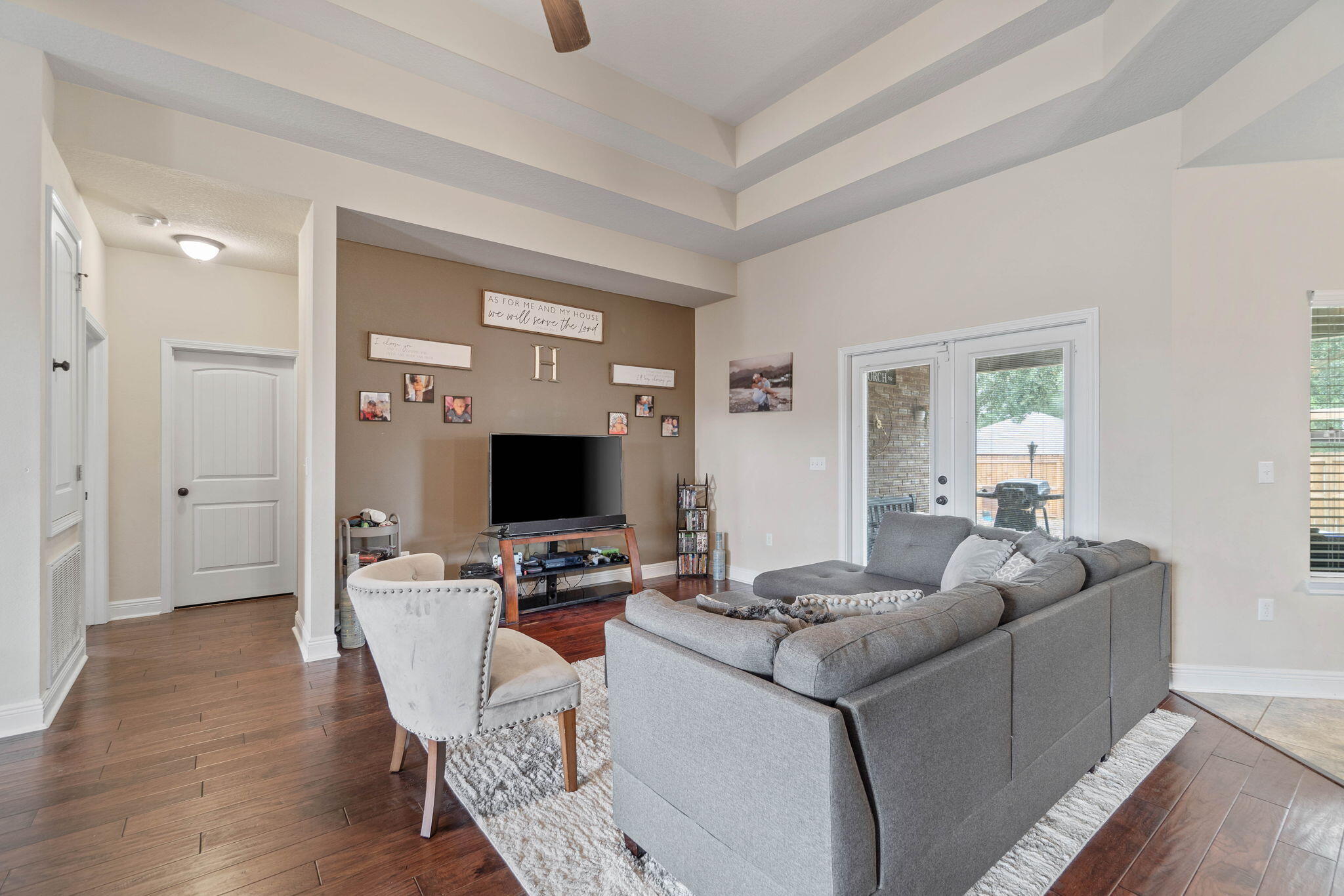 LIBERTY OAKS - Residential