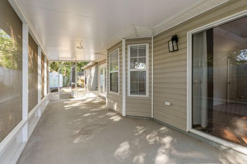 A home in Fort Walton Beach