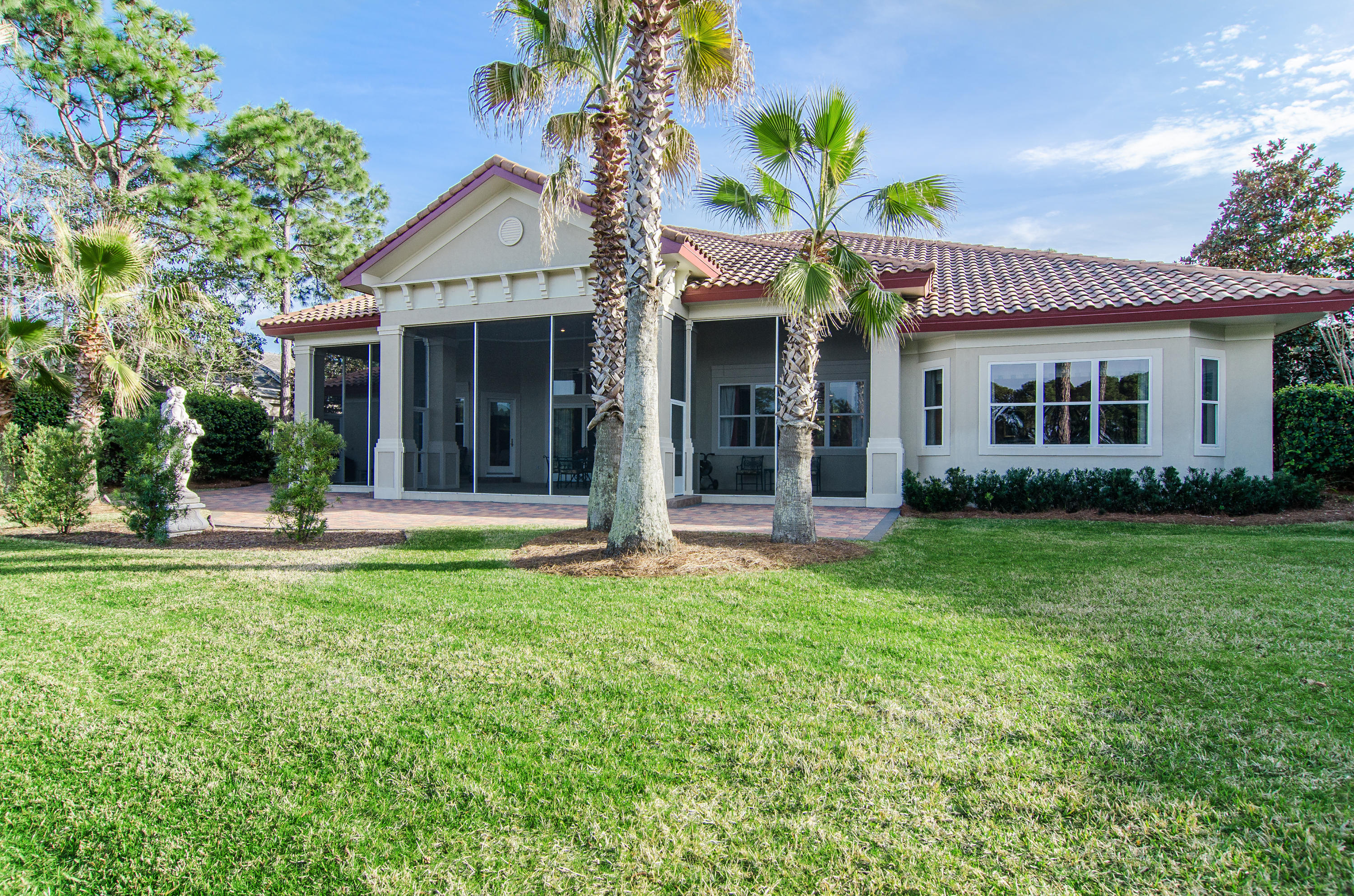 BURNT PINE - Residential