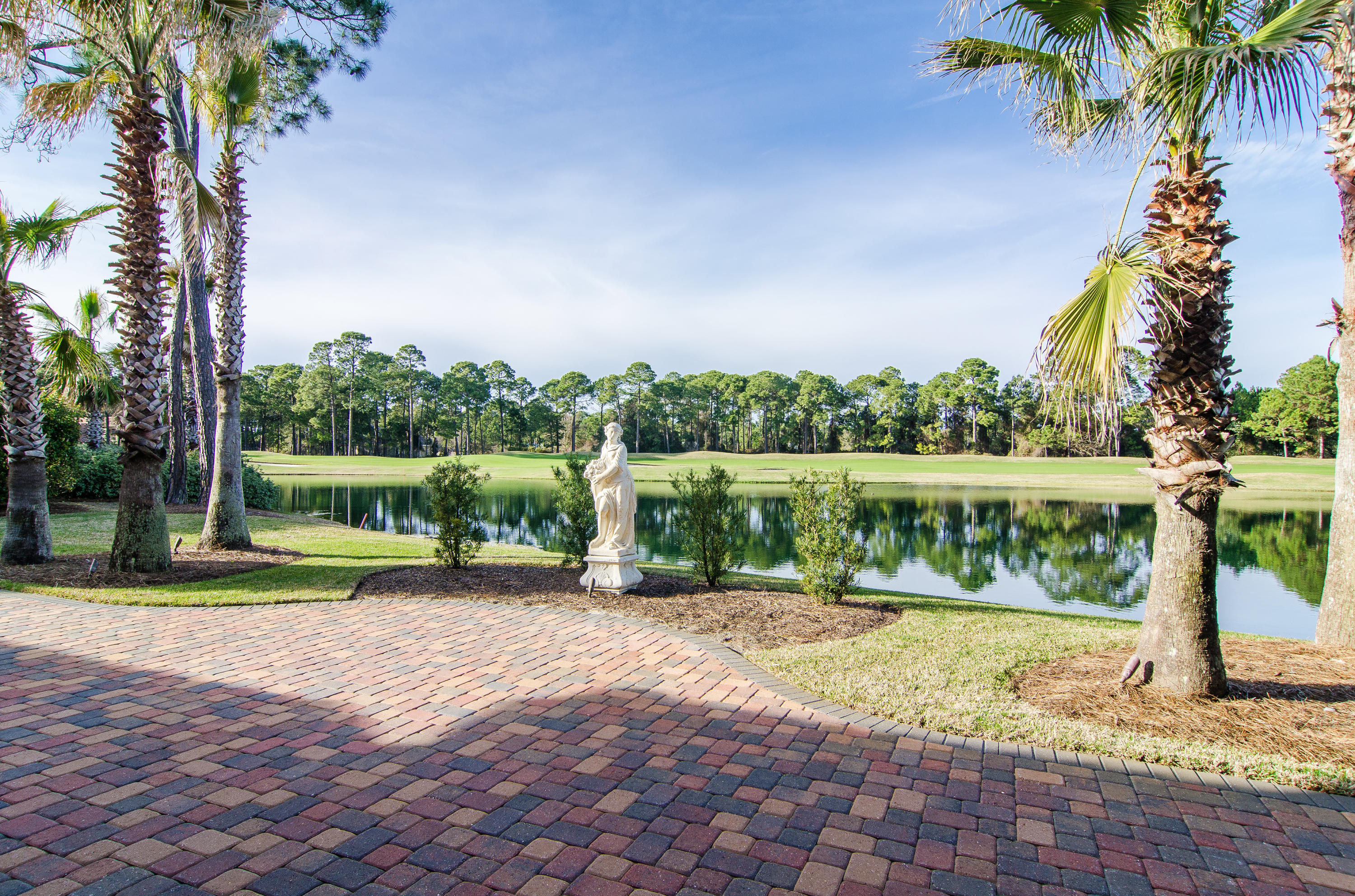 BURNT PINE - Residential