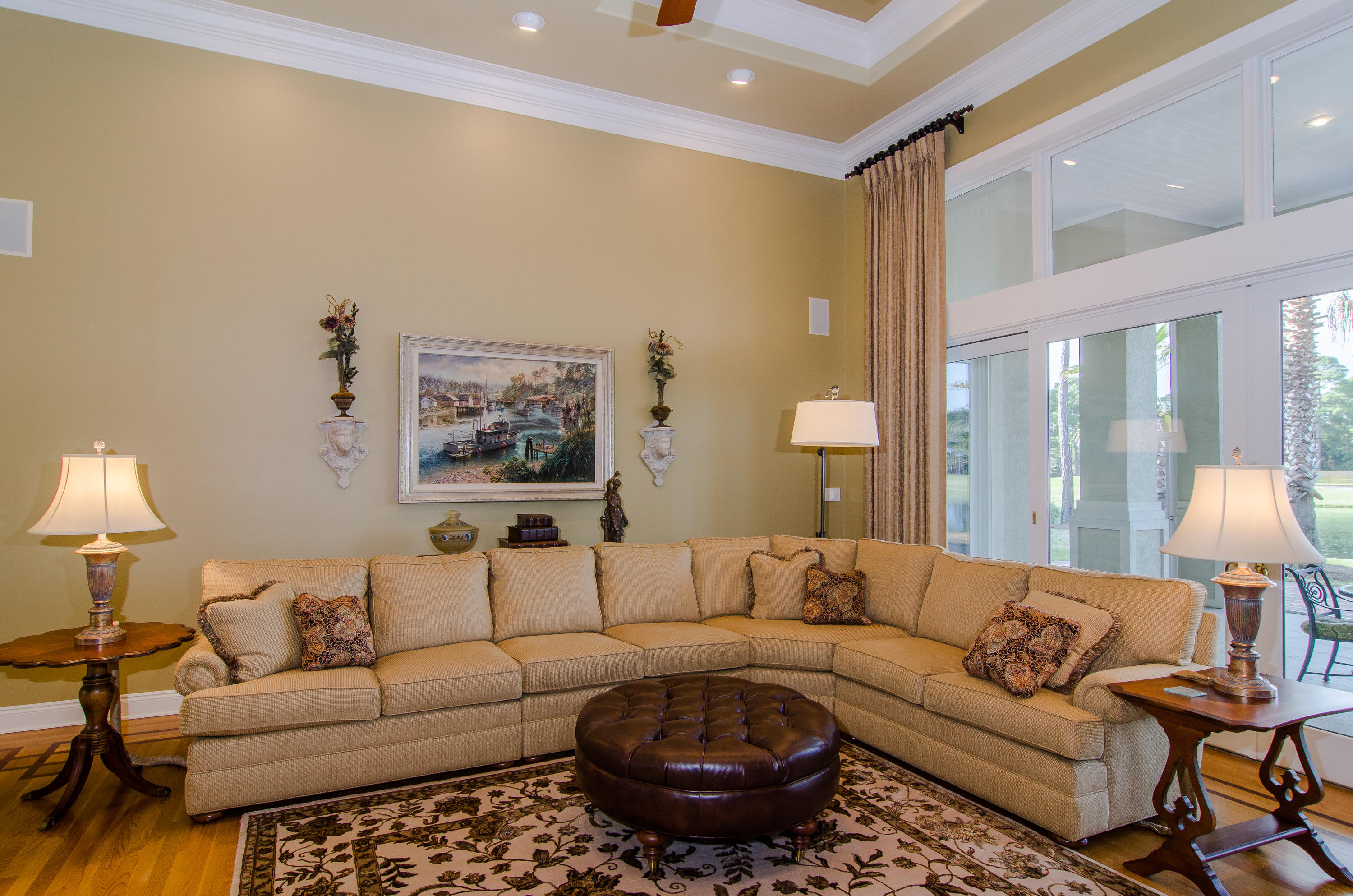 BURNT PINE - Residential