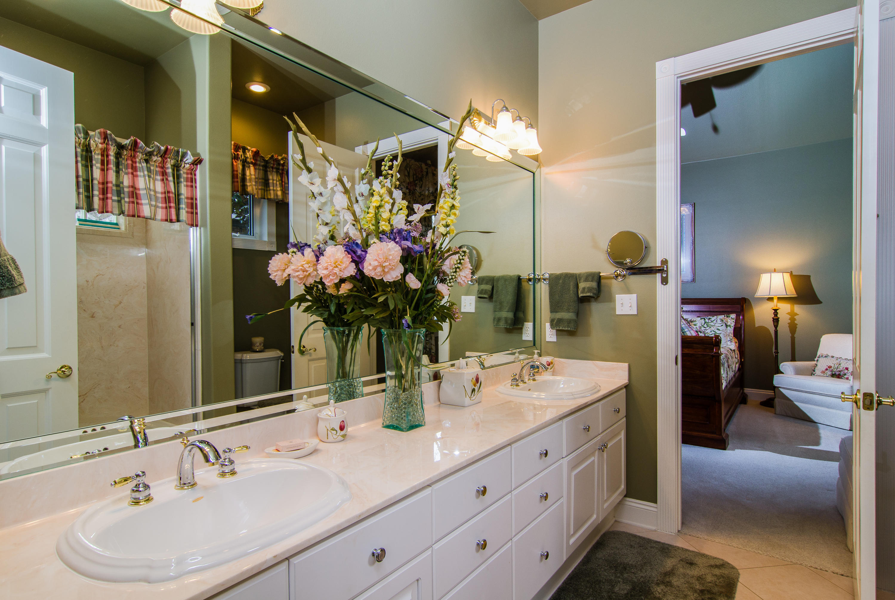 BURNT PINE - Residential