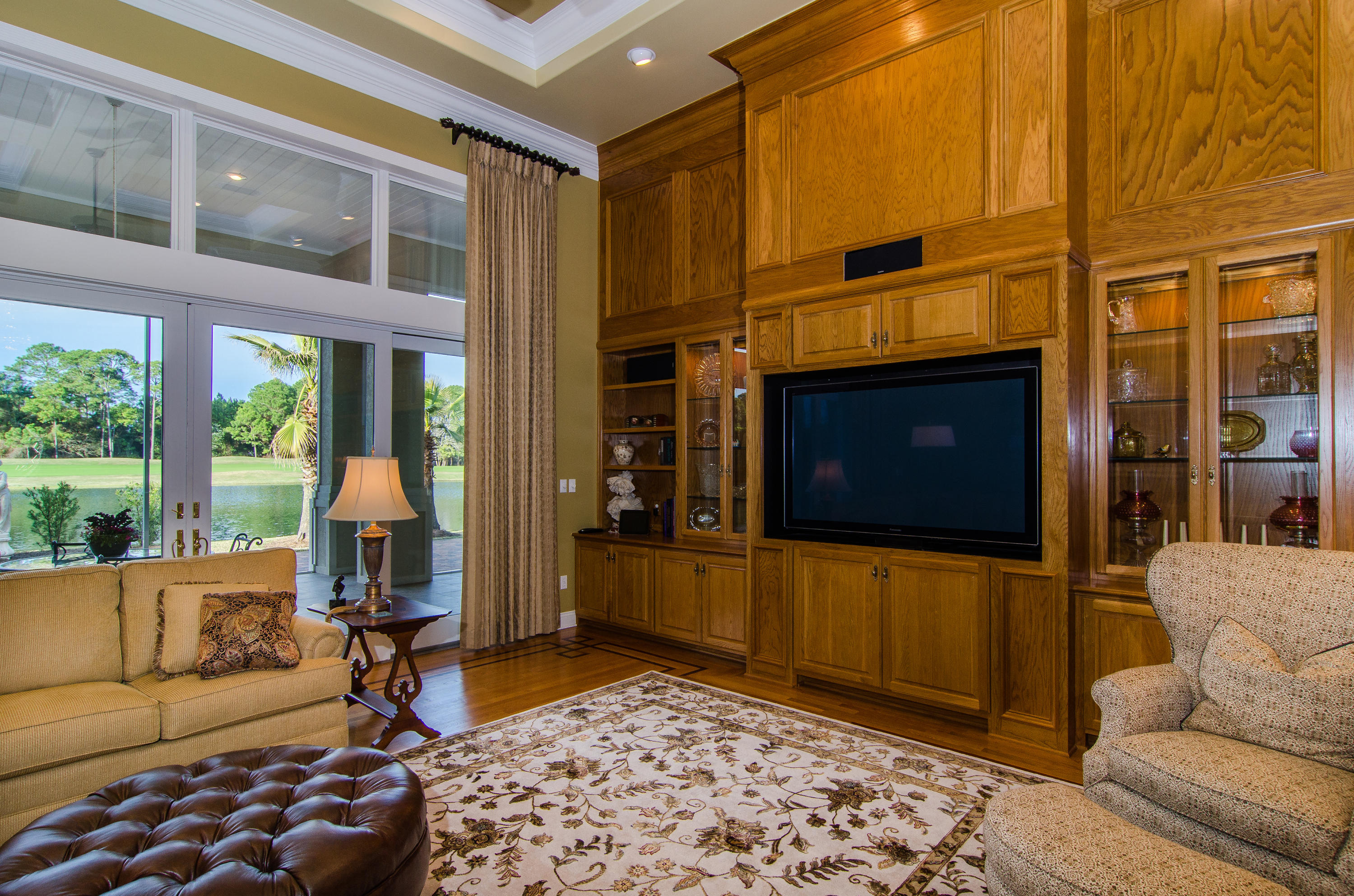 BURNT PINE - Residential