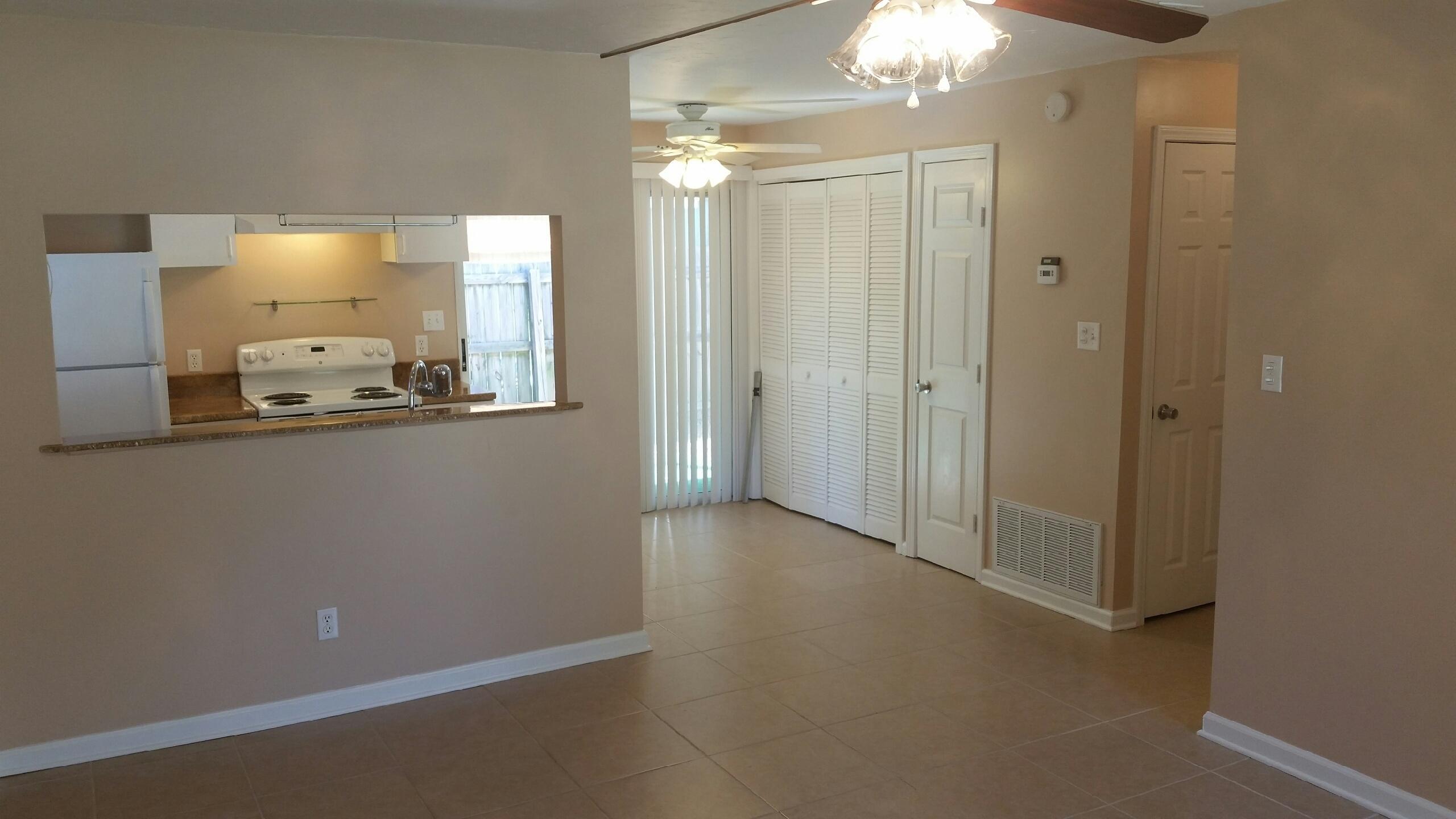 PINE VIEW - Residential Lease