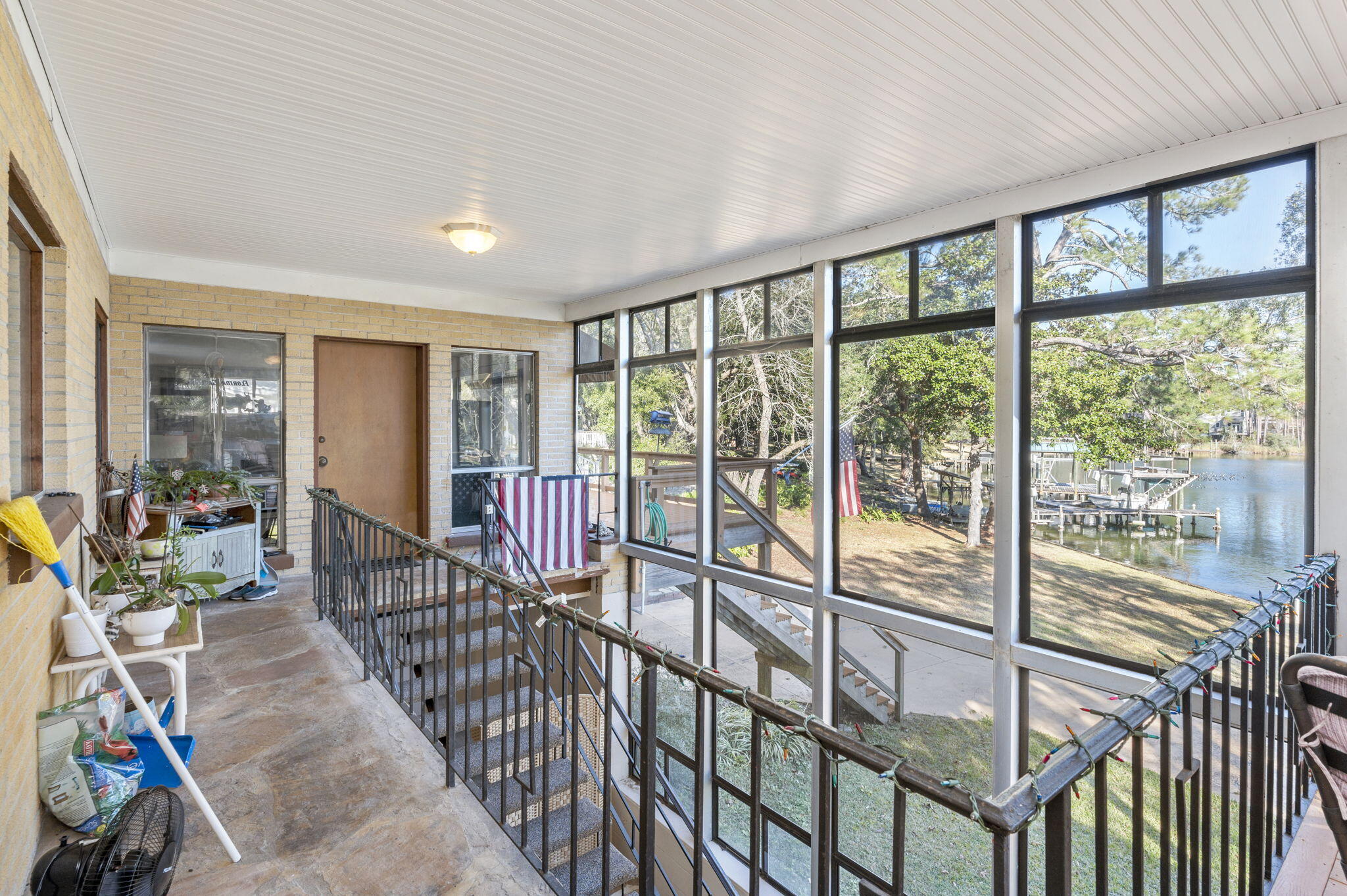 Poquito Bayou - Residential