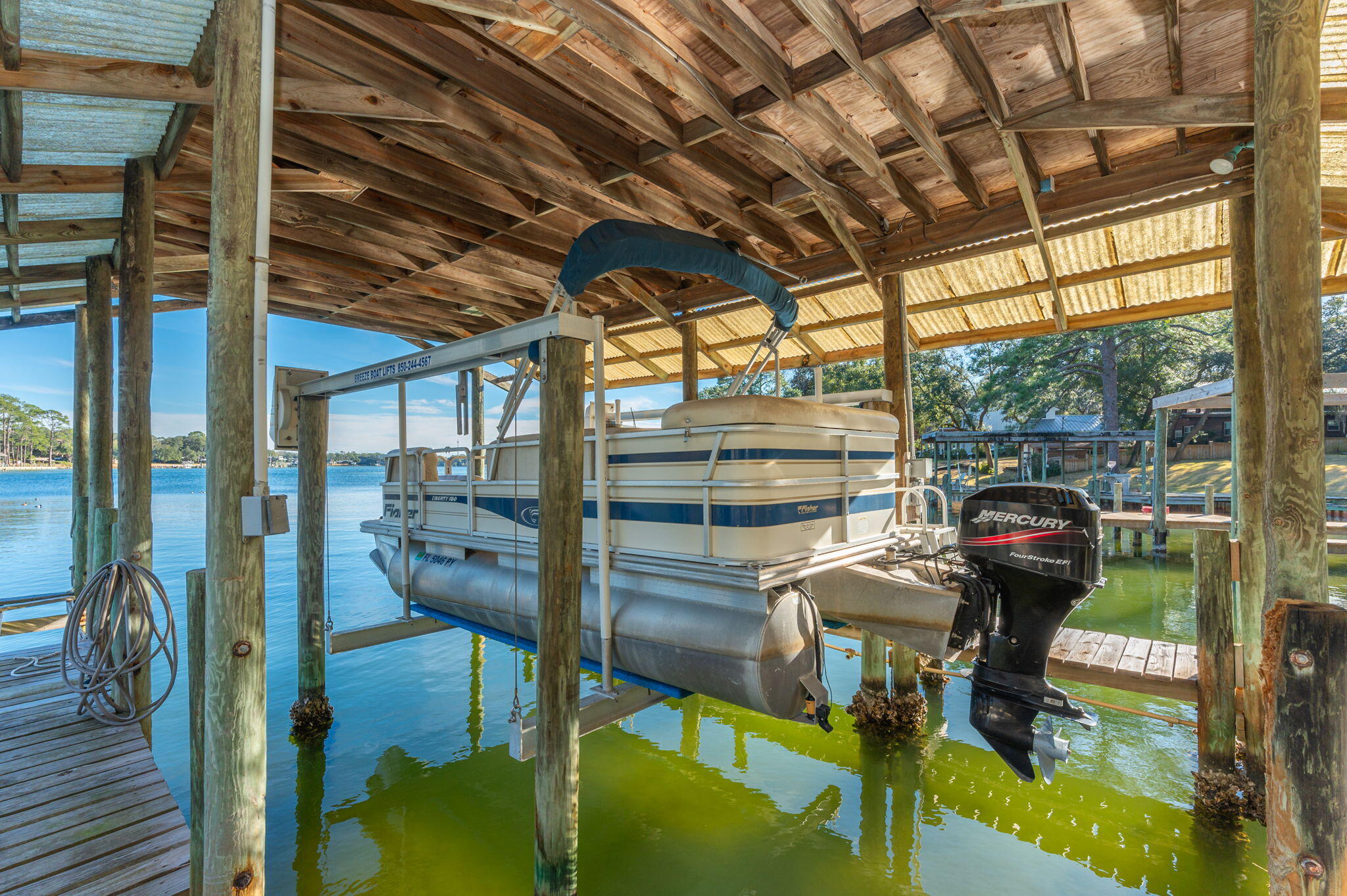 Poquito Bayou - Residential