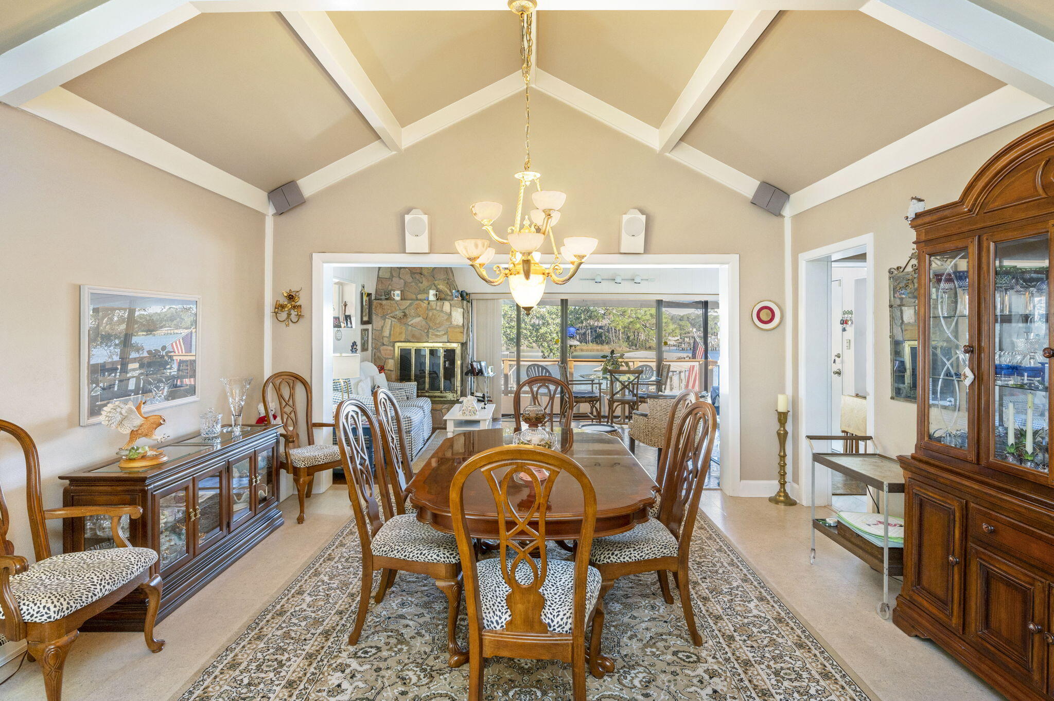 Poquito Bayou - Residential