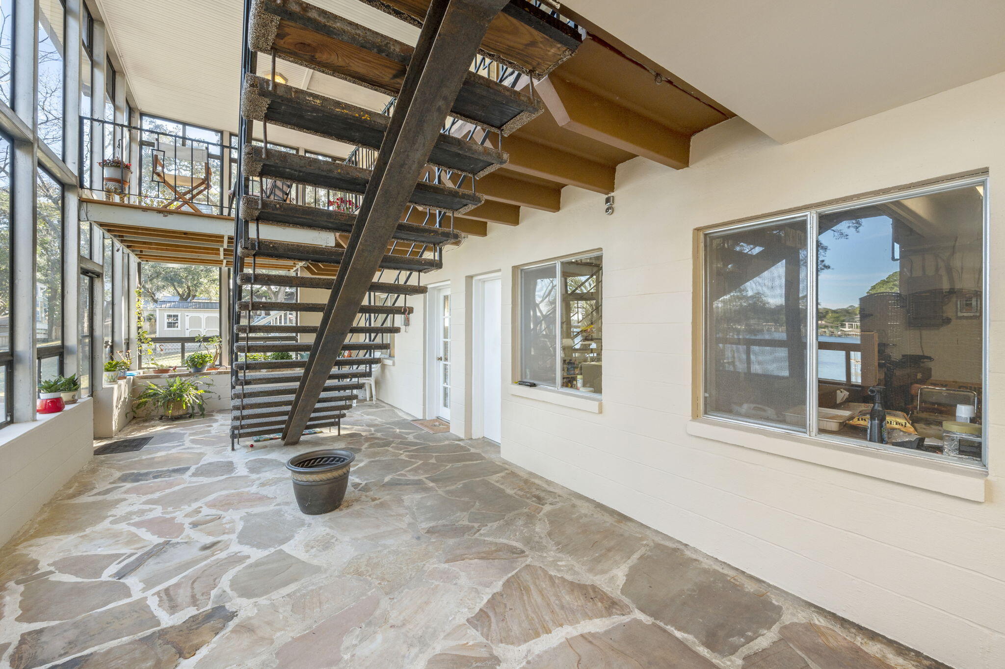 Poquito Bayou - Residential