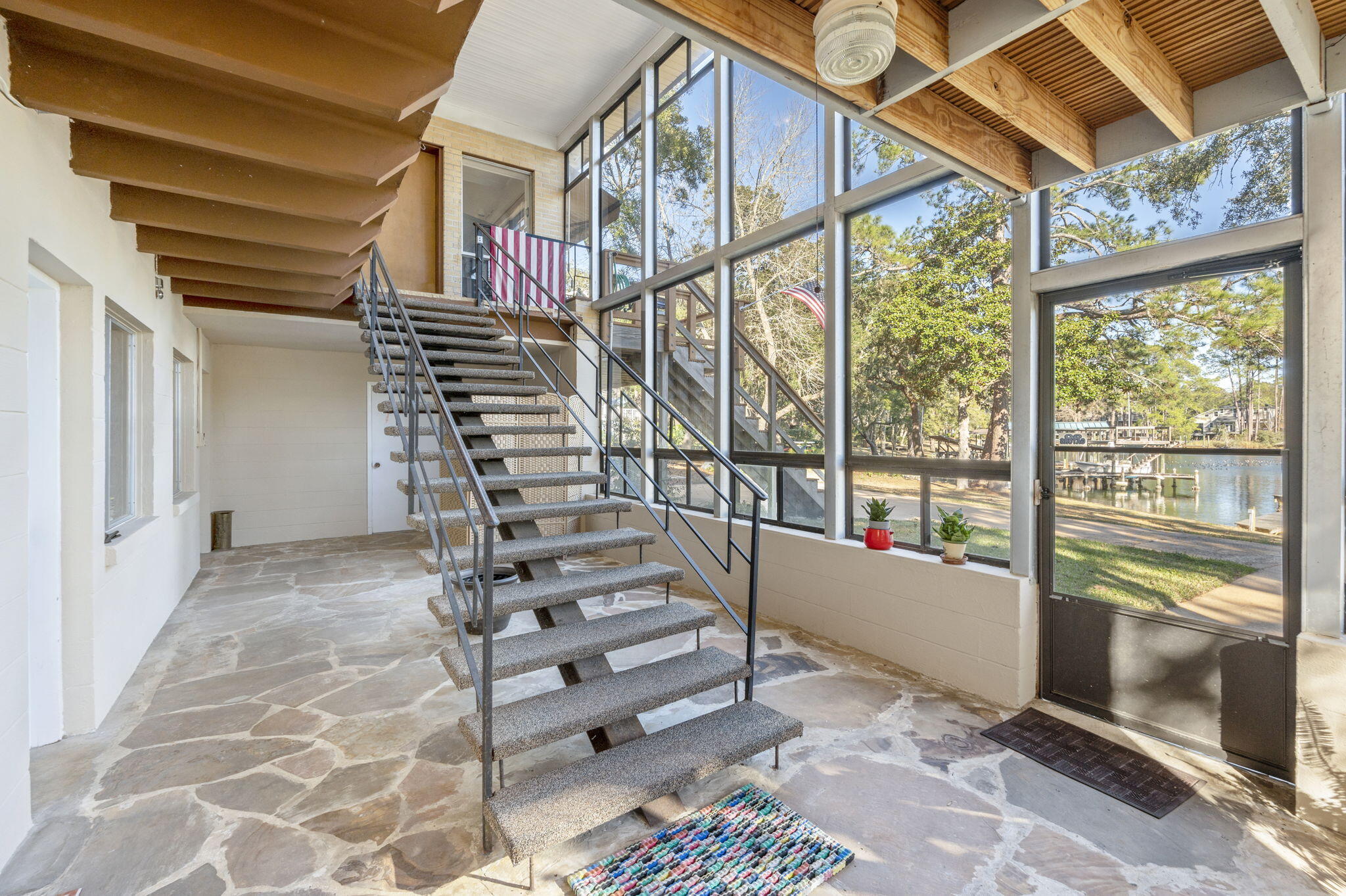 Poquito Bayou - Residential